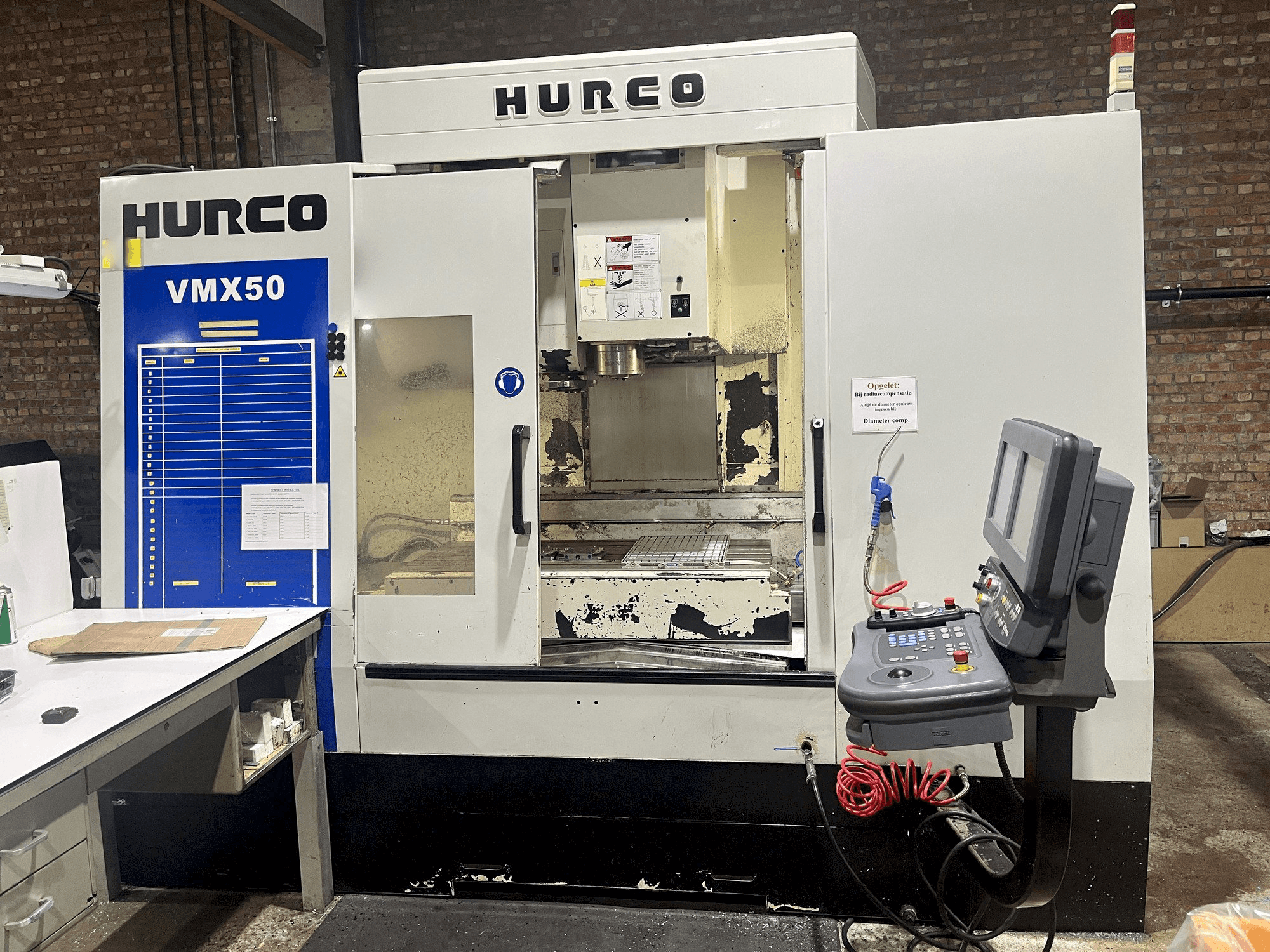 Masina Hurco VMX50 eestvaade