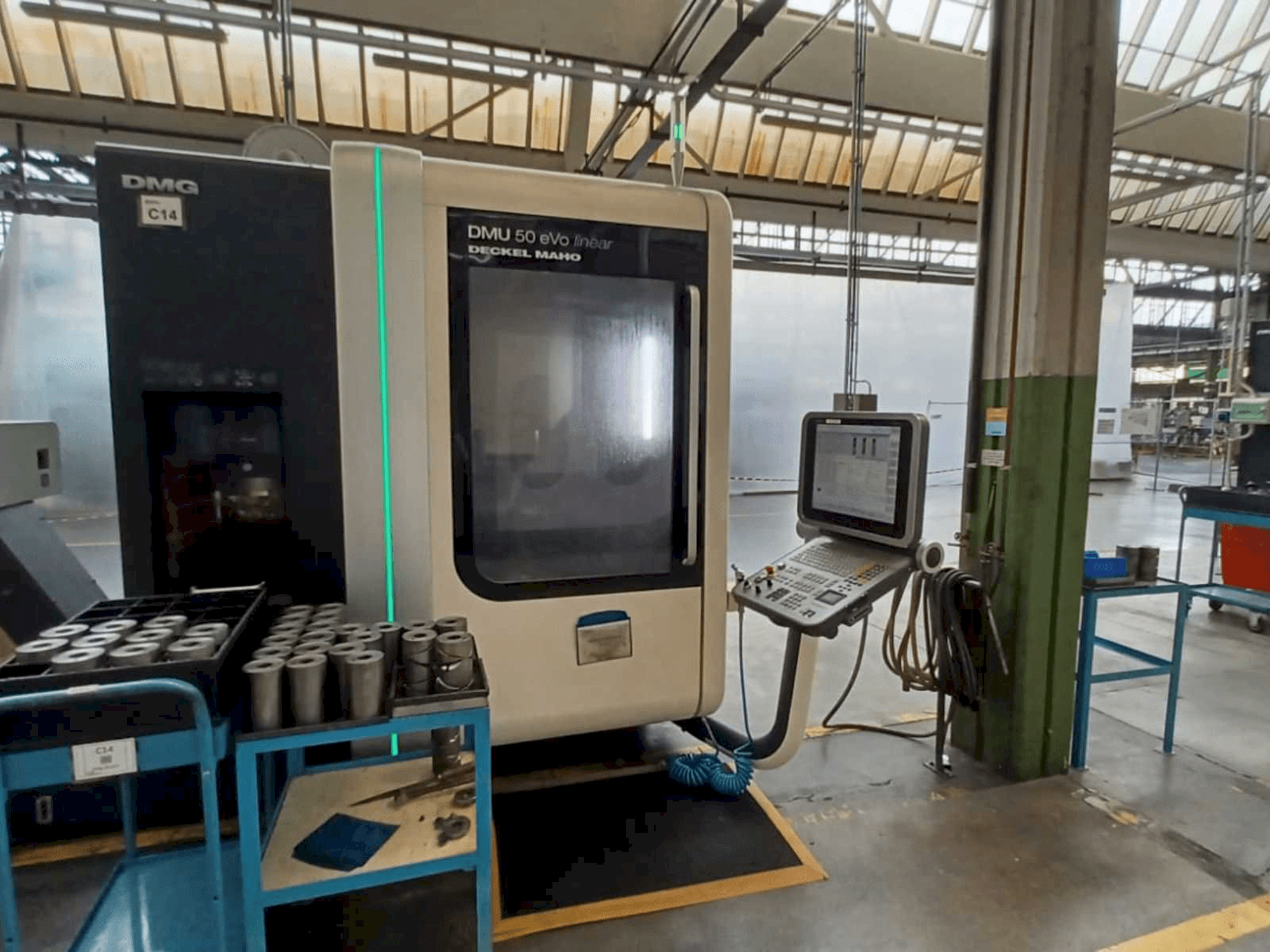 Masina DMG DMU 50 evo linear eestvaade