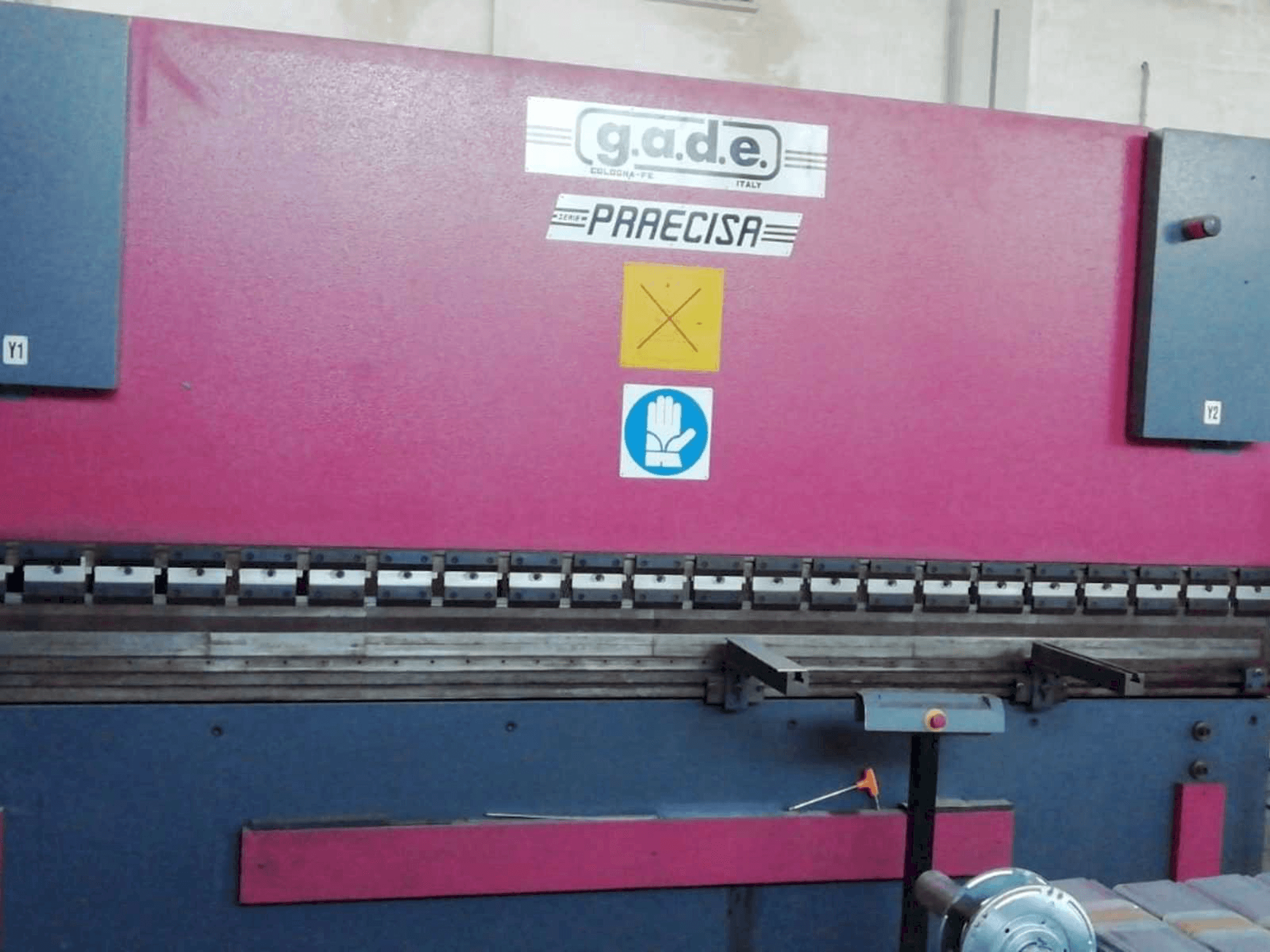 Masina Gade PS-C 4120 eestvaade