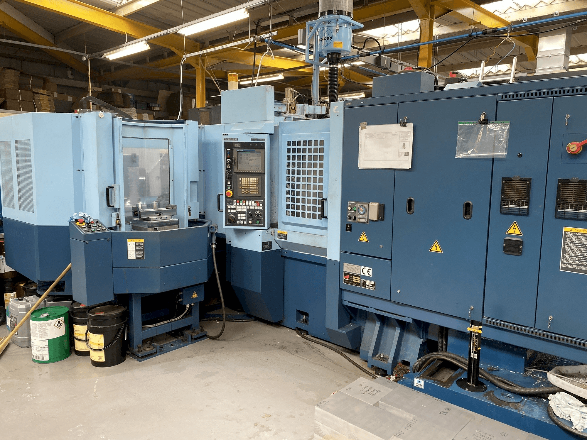 Masina Matsuura H-Plus 300 eestvaade