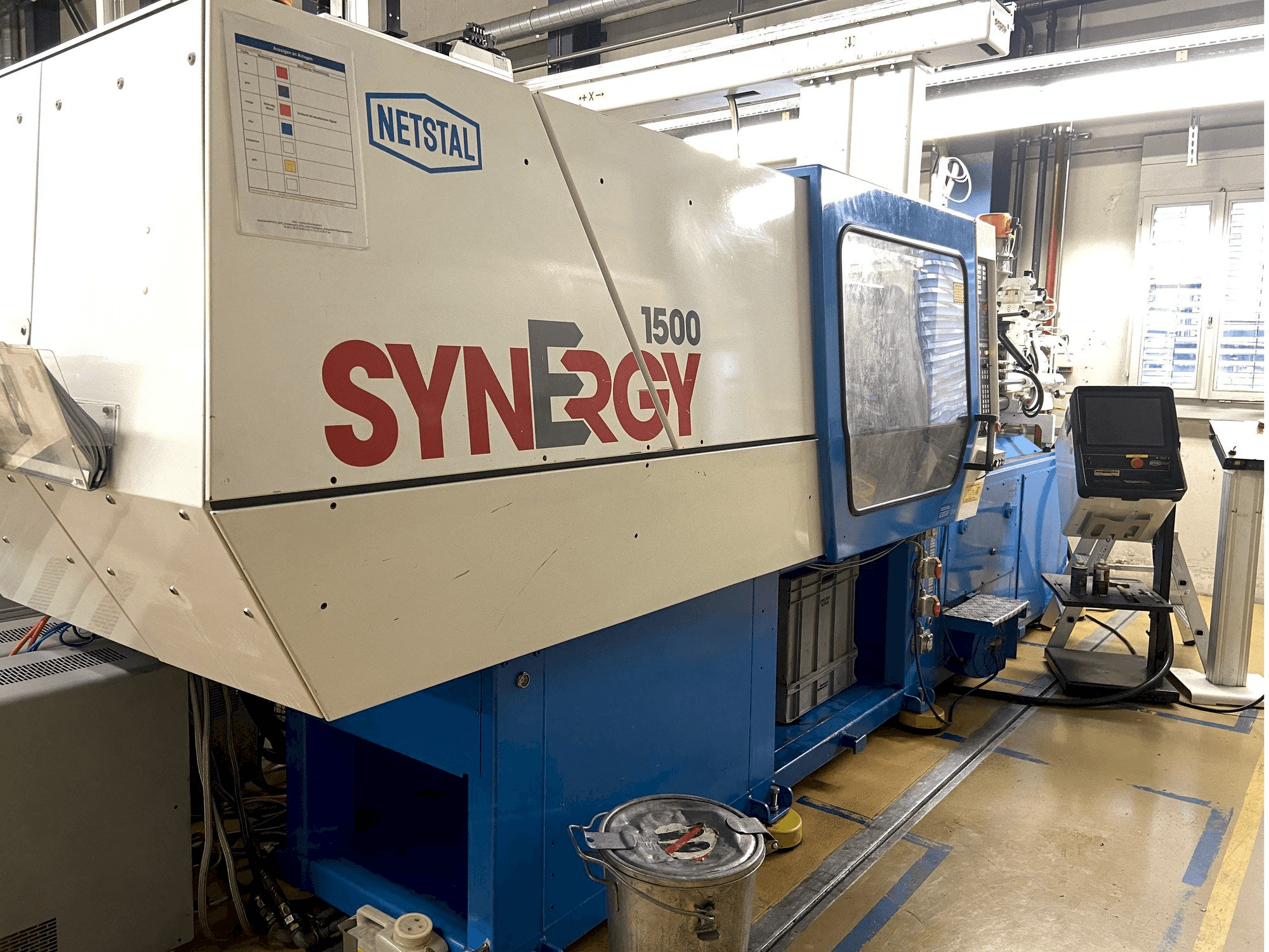 Masina Netstal SYNERGY 1500 K 460 eestvaade