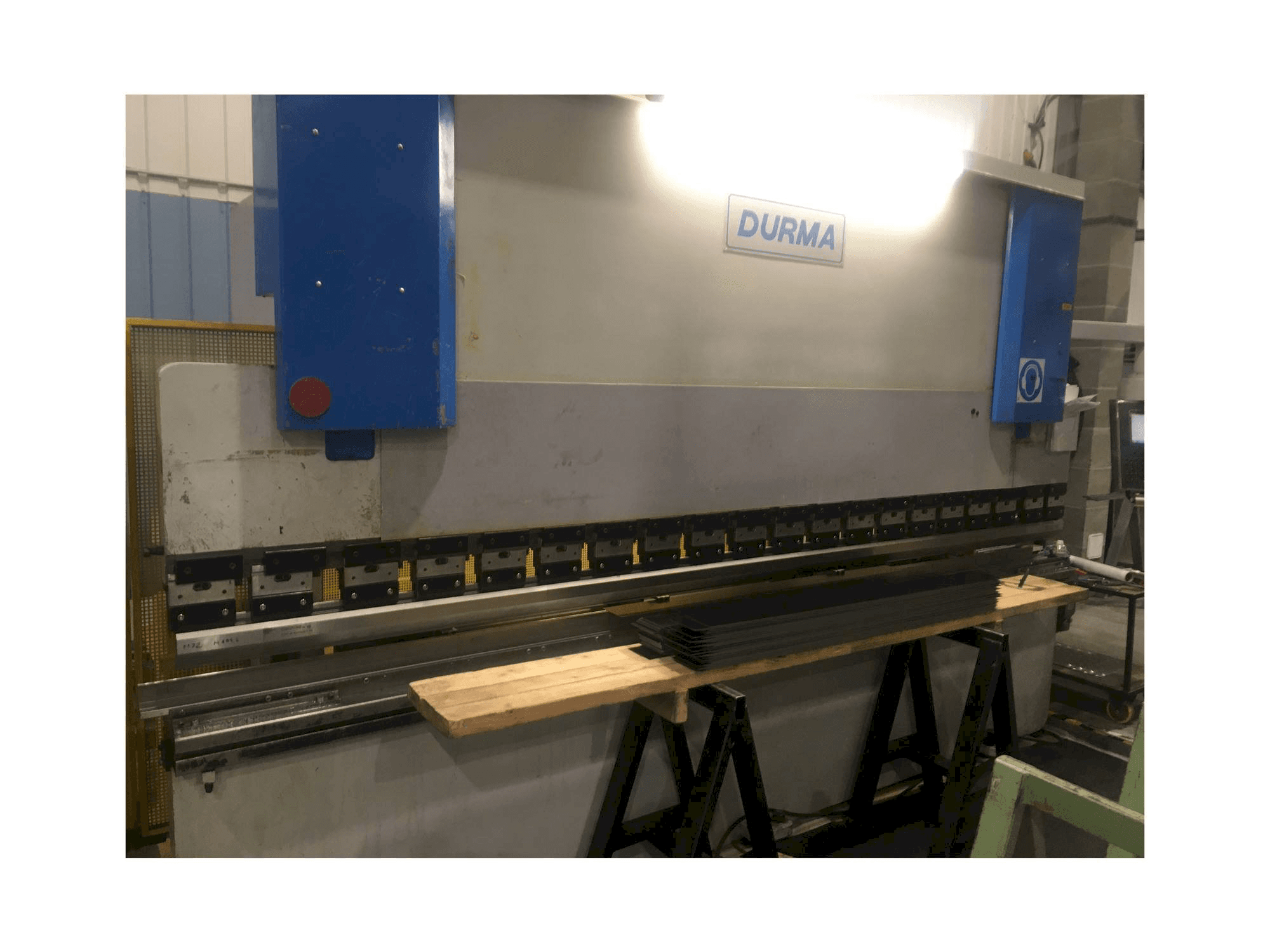 Masina Durma CNC HAP 40160 175-4000 eestvaade