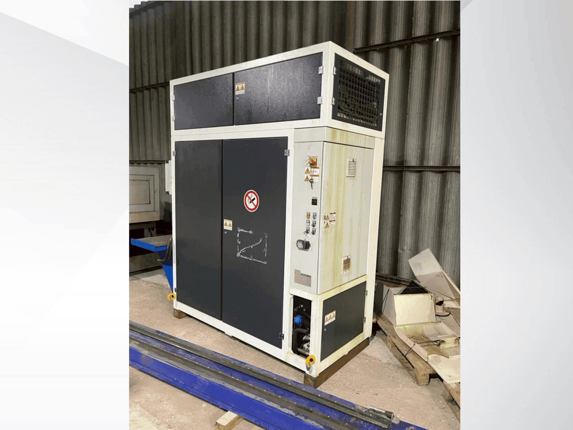 Masina DÜRR Ecoclean Minio 85c (2019) eestvaade