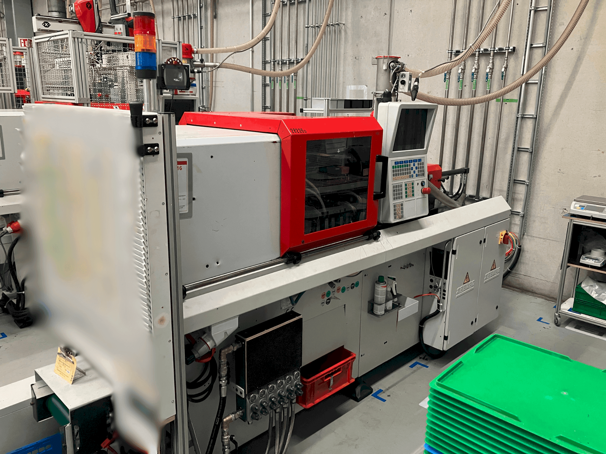 Masina Arburg Allrounder 270 S 250-60 eestvaade