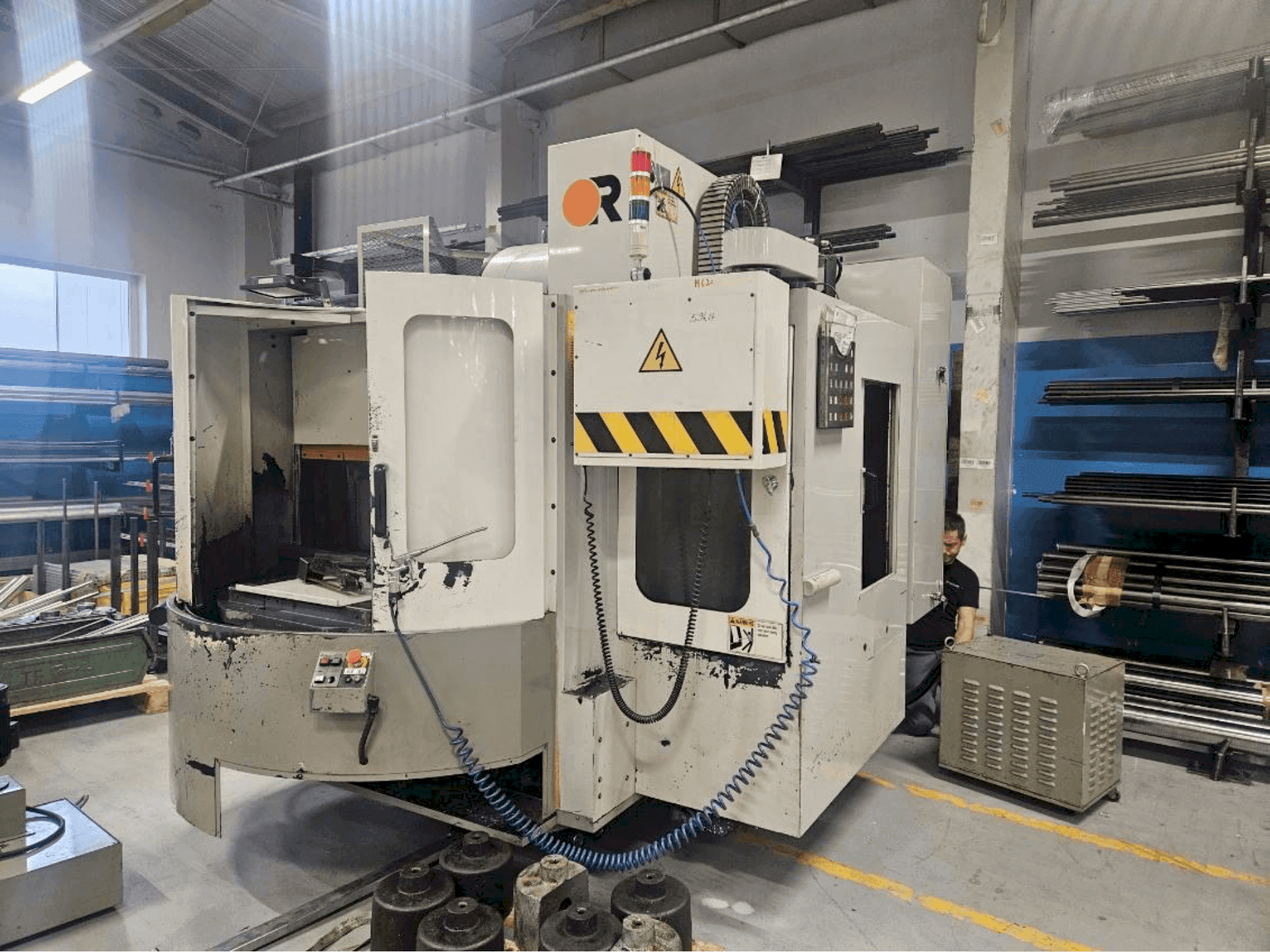 Masina Victor Vcenter 70 - APC eestvaade