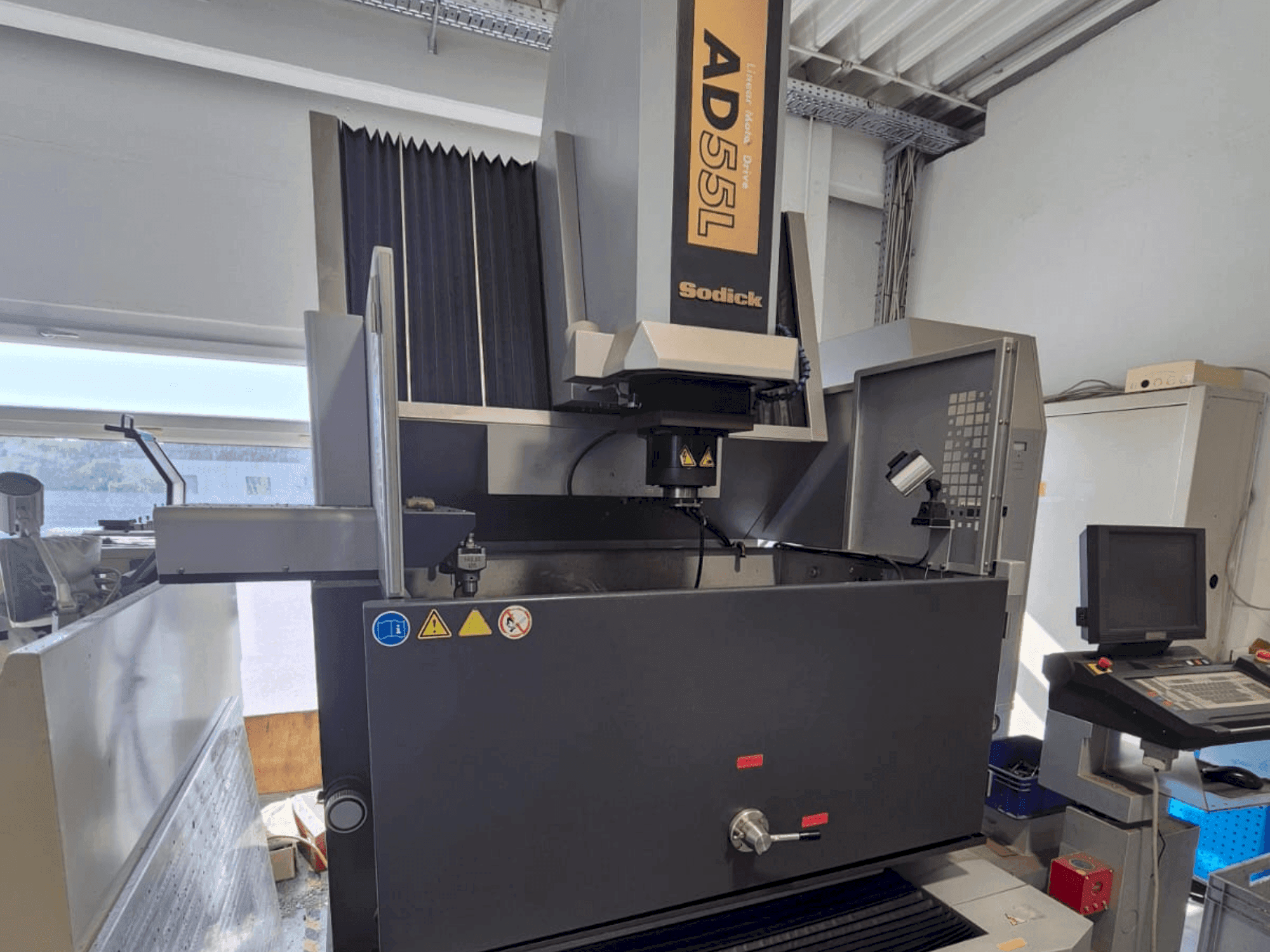 Masina Sodick AD 55 L eestvaade