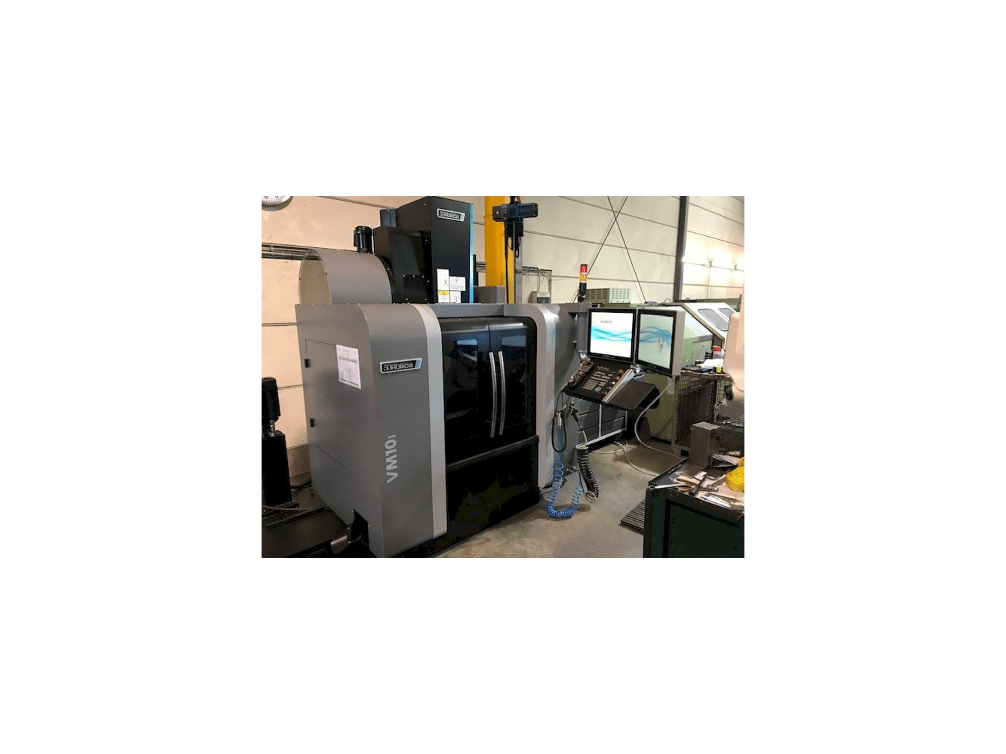 Masina Hurco VM10i eestvaade