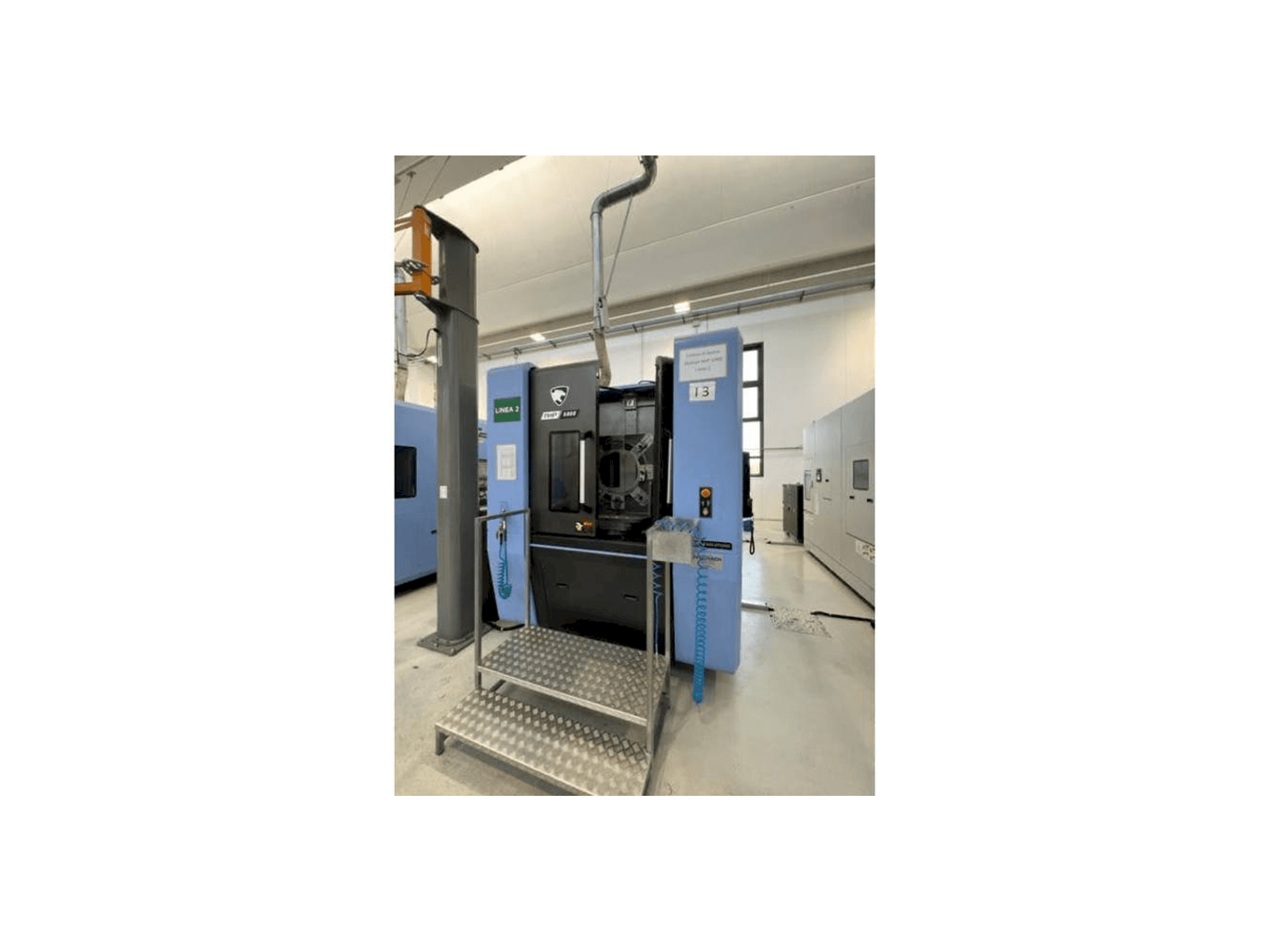 Masina Doosan NHP 5000 eestvaade