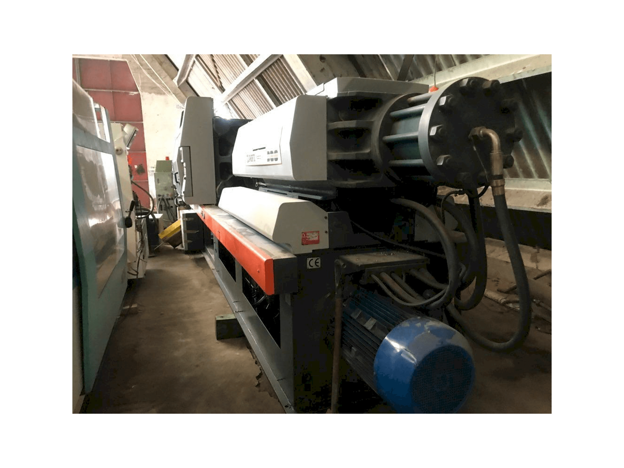 Masina SANDRETTO Otto 2054/380 eestvaade