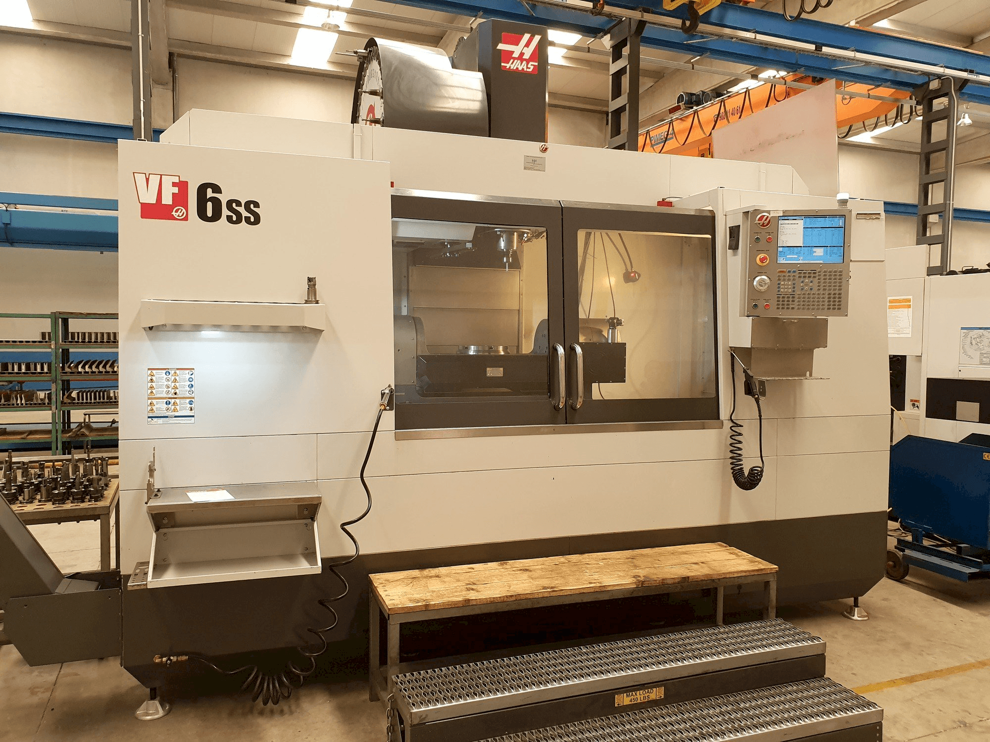 Masina HAAS VF-6SS eestvaade