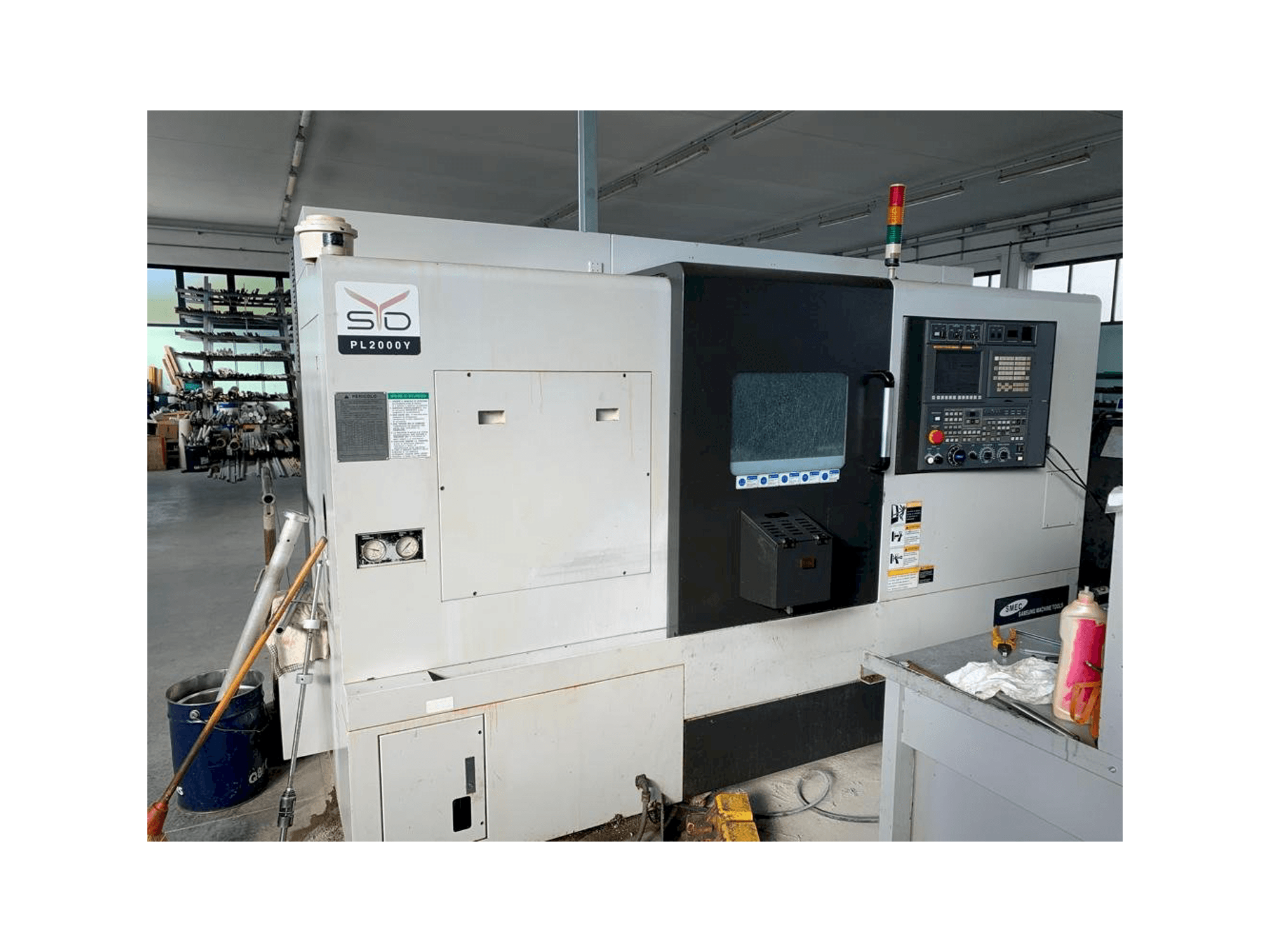 Masina SMEC PL 2000Y eestvaade