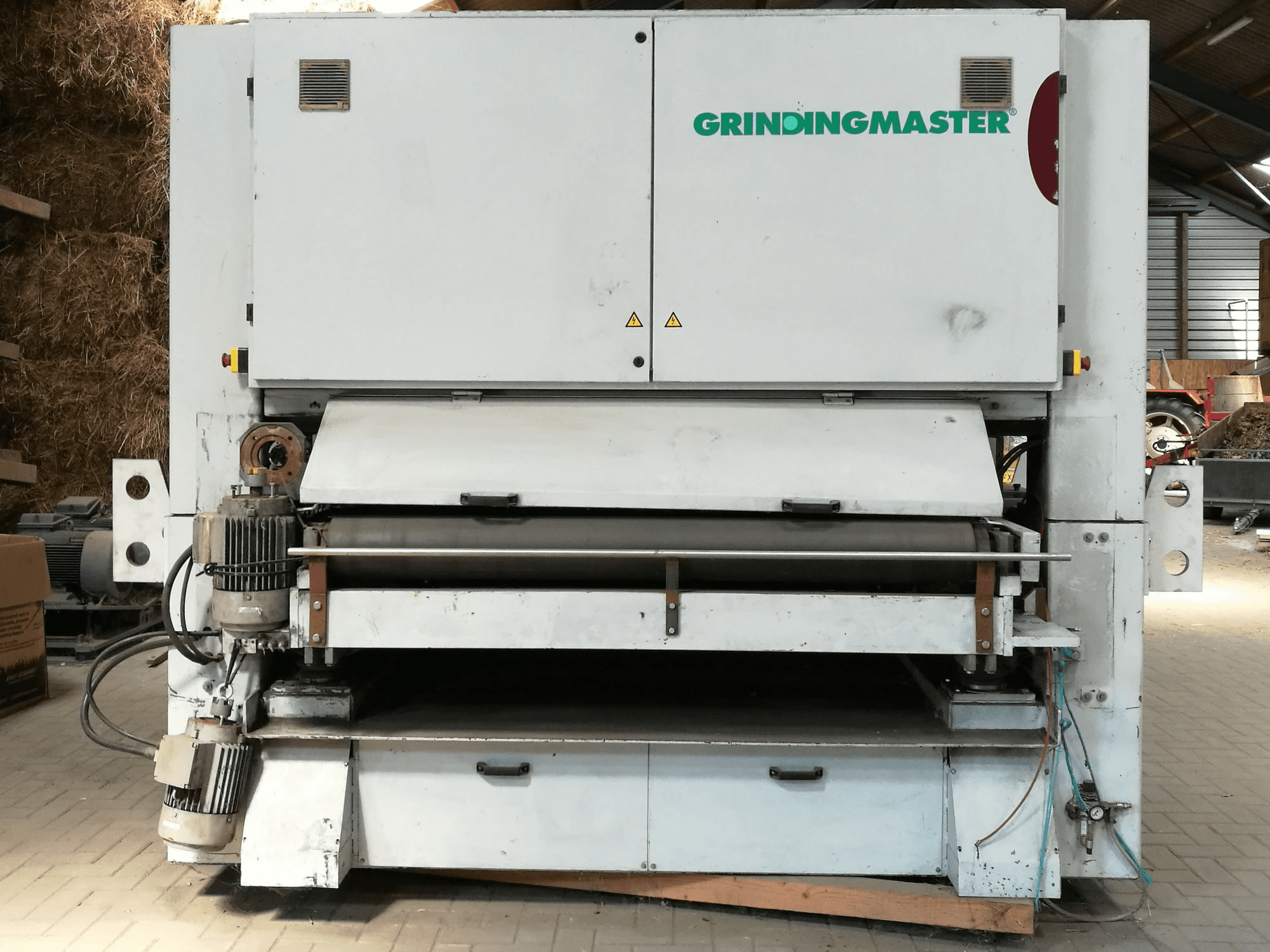 Masina TIMESAVERS MB-2-1600 Z2 eestvaade