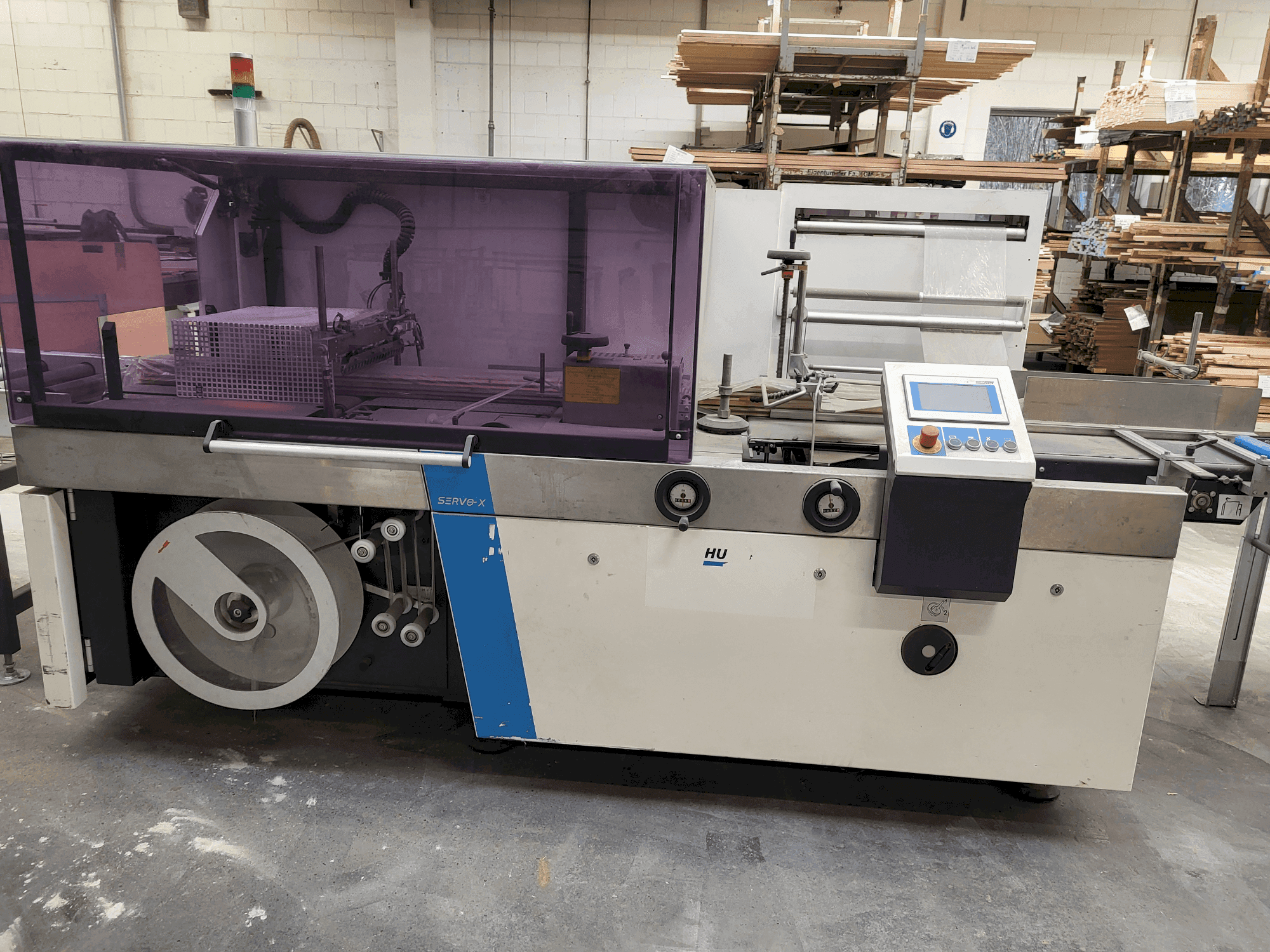 Masina HUGO BECK servo X eestvaade