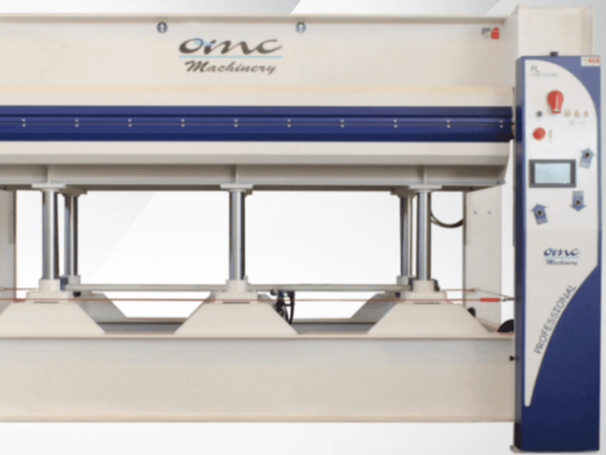 Masina OMC PL 90s eestvaade