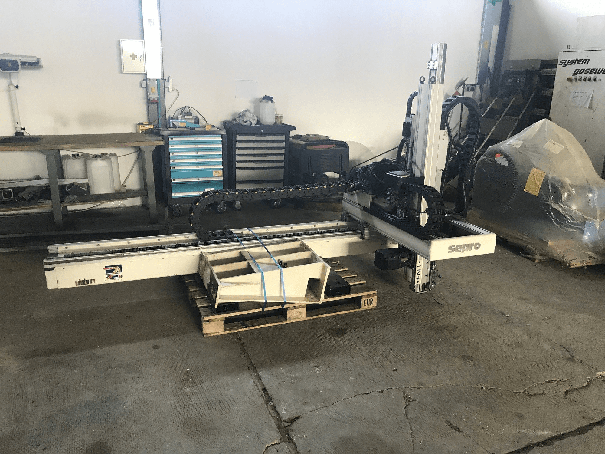 Masina Sepro 3021 BZ eestvaade