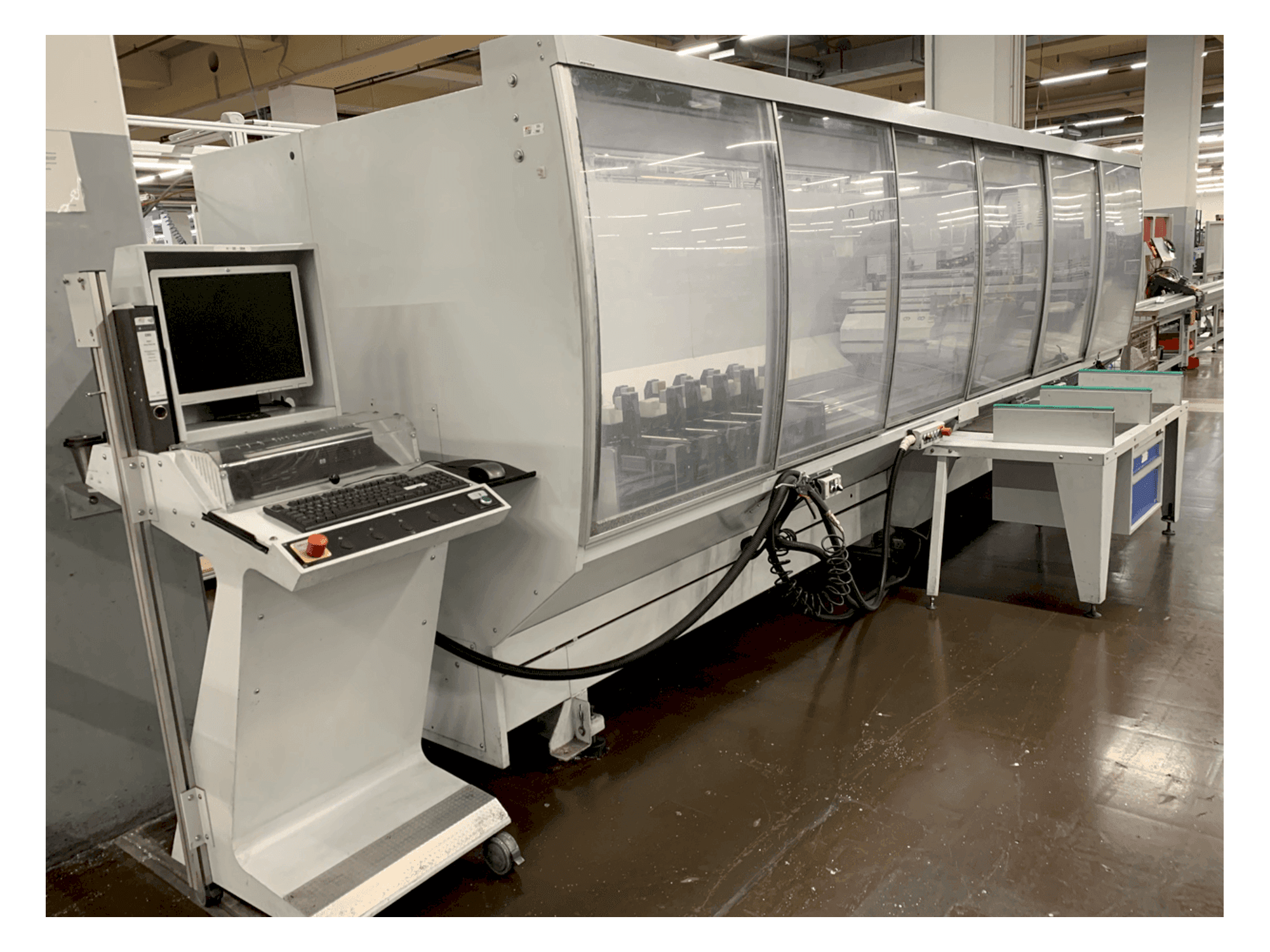 Masina FomIndustrie Dali 40 vasaku külje vaade