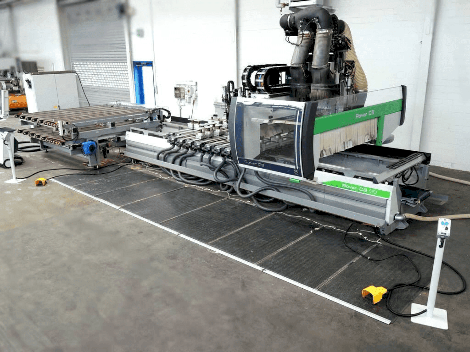 Masina BIESSE Rover C6 eestvaade