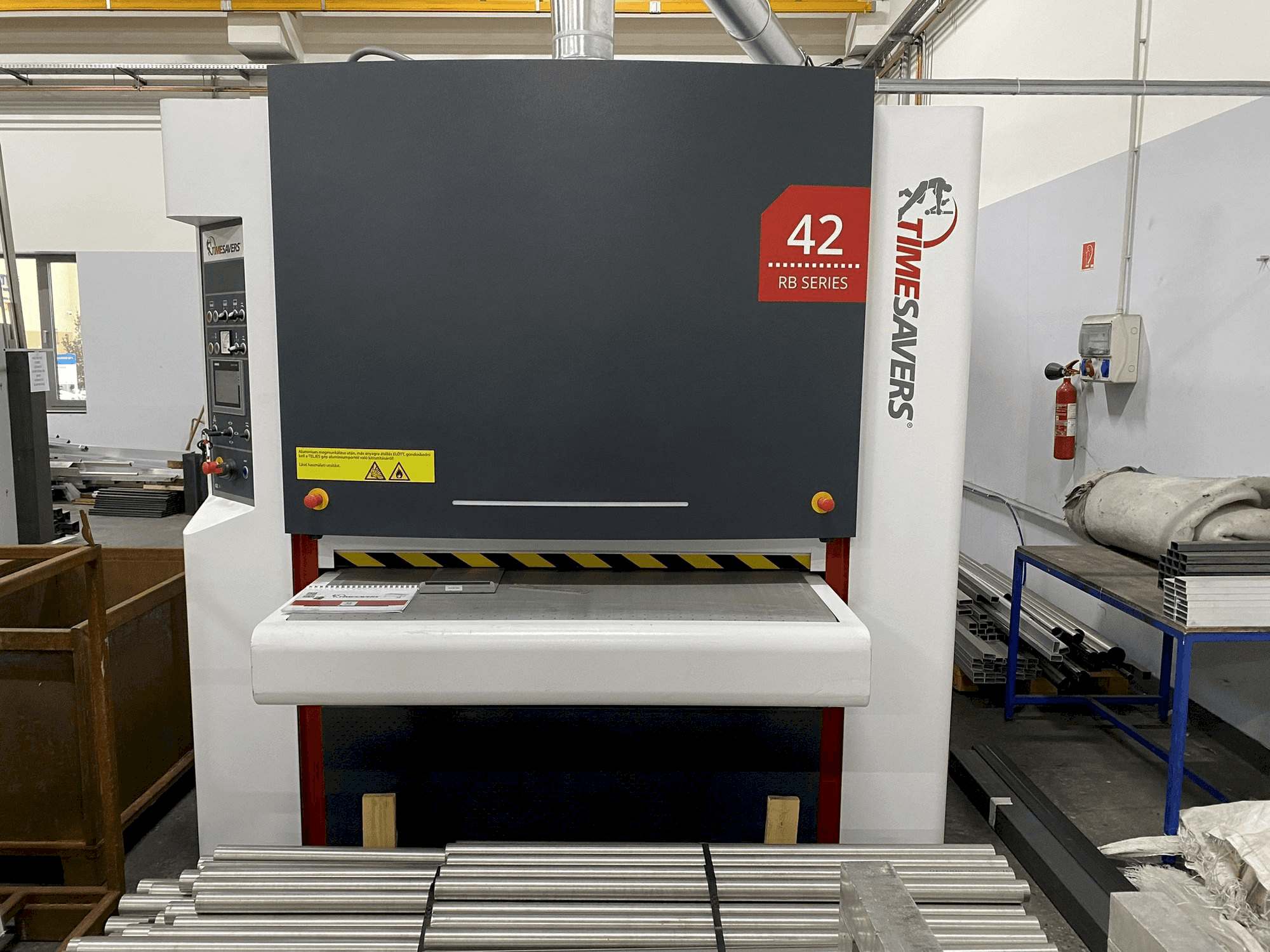 Masina TIMESAVERS 42-SERIE-1350-WRB eestvaade