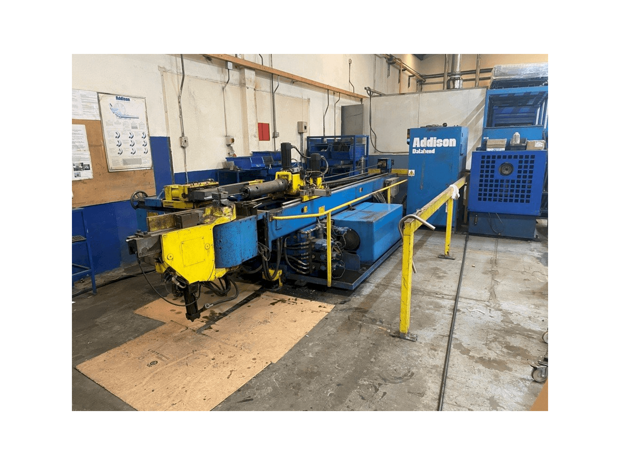 Masina Addison DB-76 3D CNC eestvaade