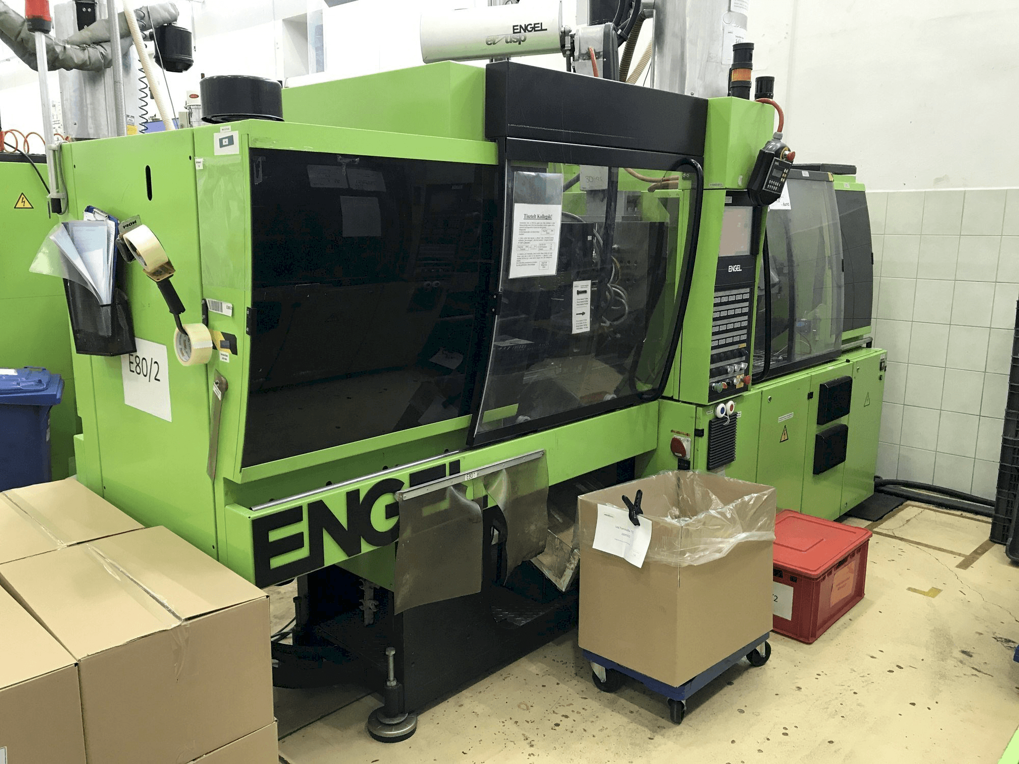 Masina ENGEL VC 330/80 Tech eestvaade