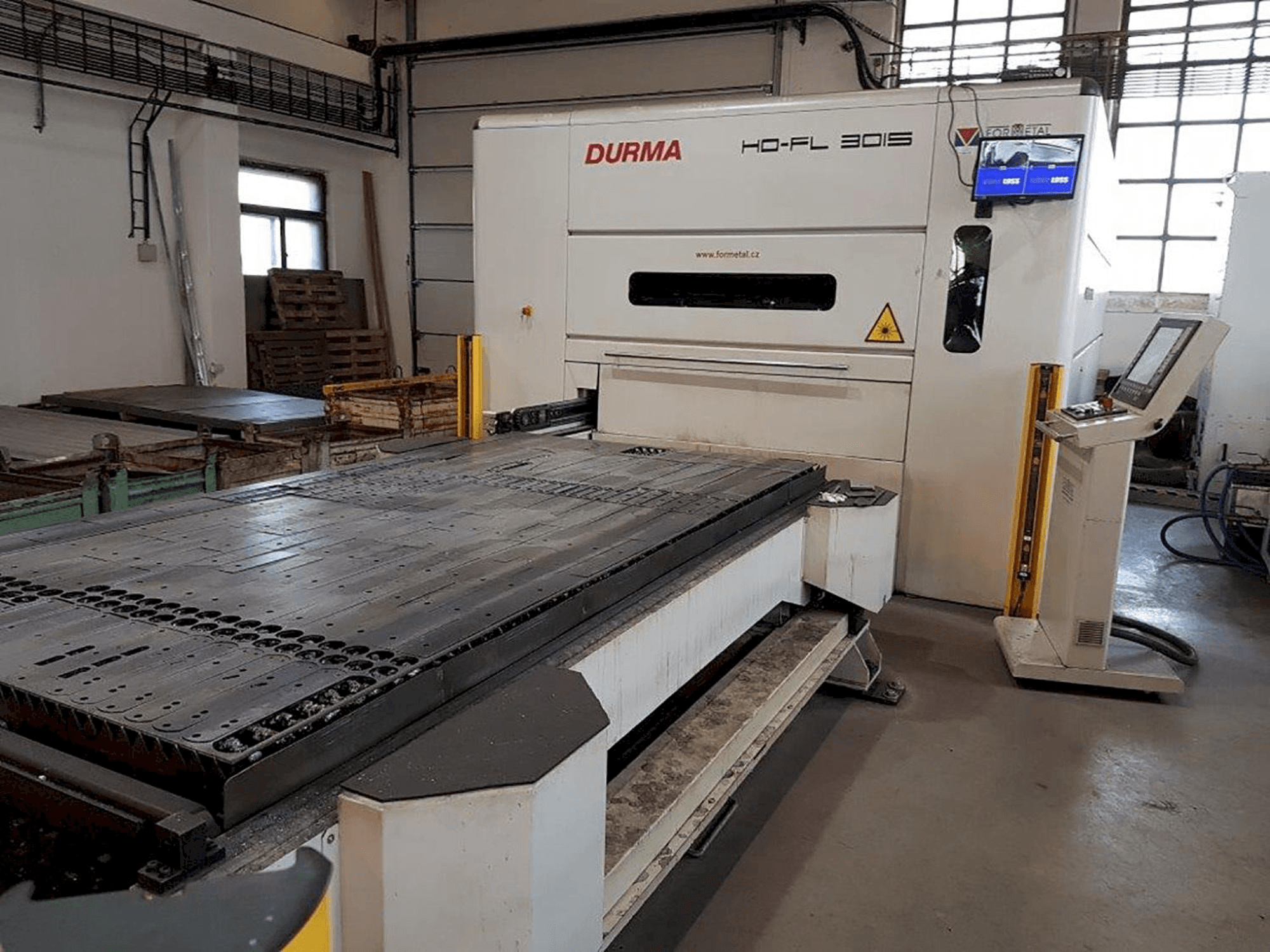 Masina Durma HD-FL 3015 L eestvaade