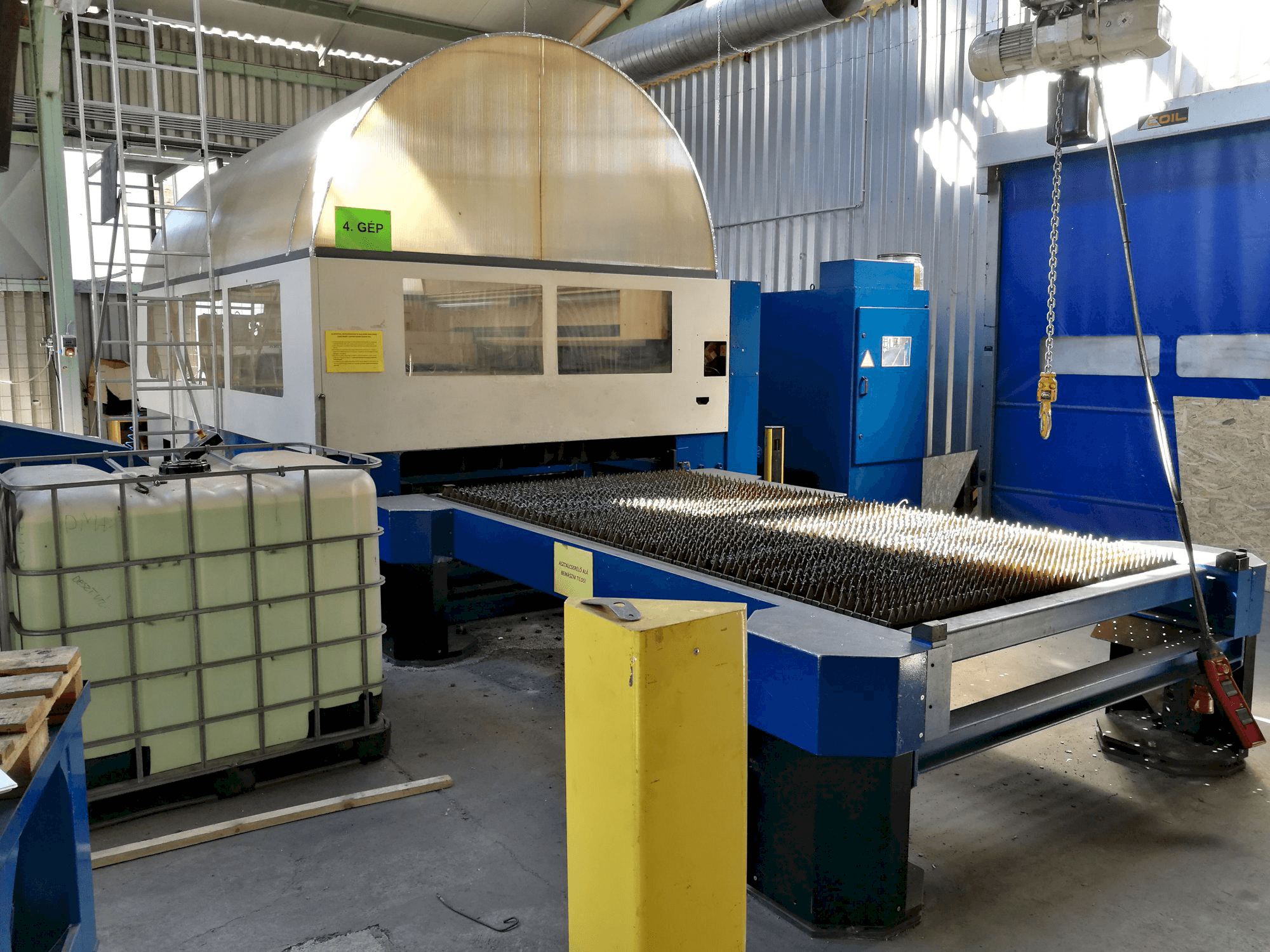 Masina Trumpf Trumatic L 3030 vasaku külje vaade