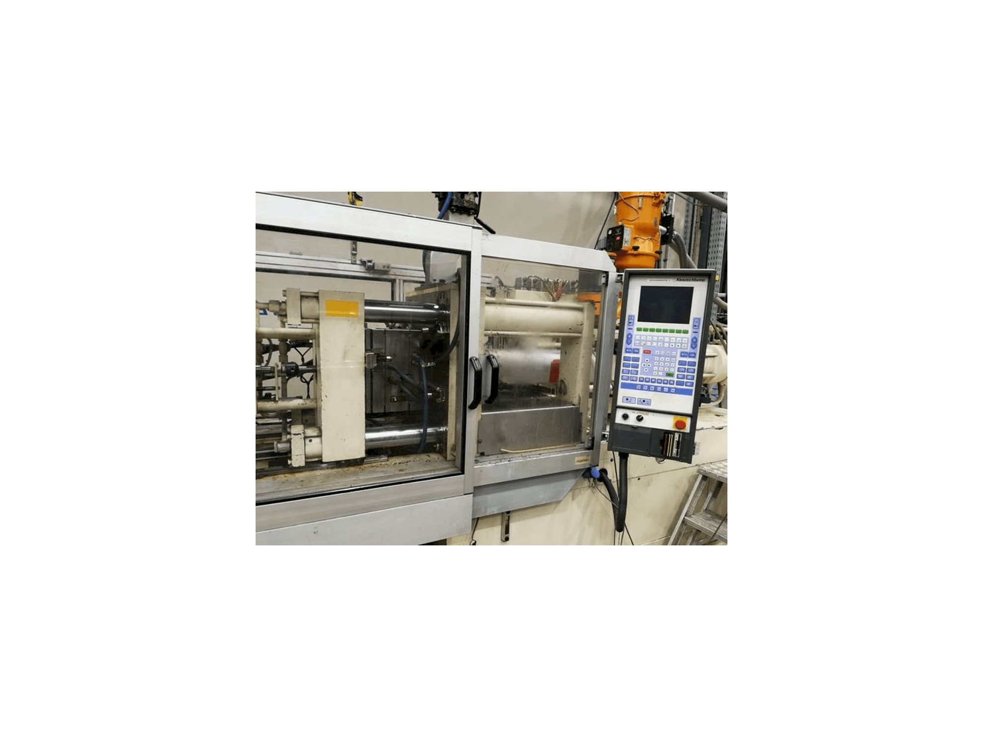 Masina Krauss Maffei 80/340 C1 eestvaade