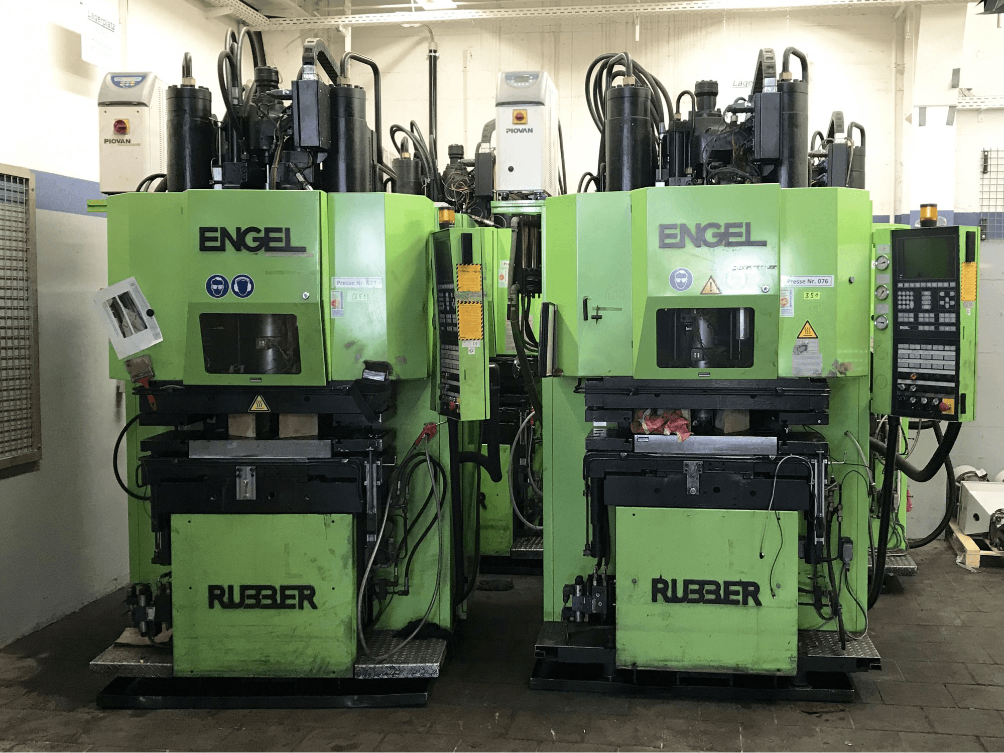 Masina ENGEL ES 200/45 VHTL eestvaade