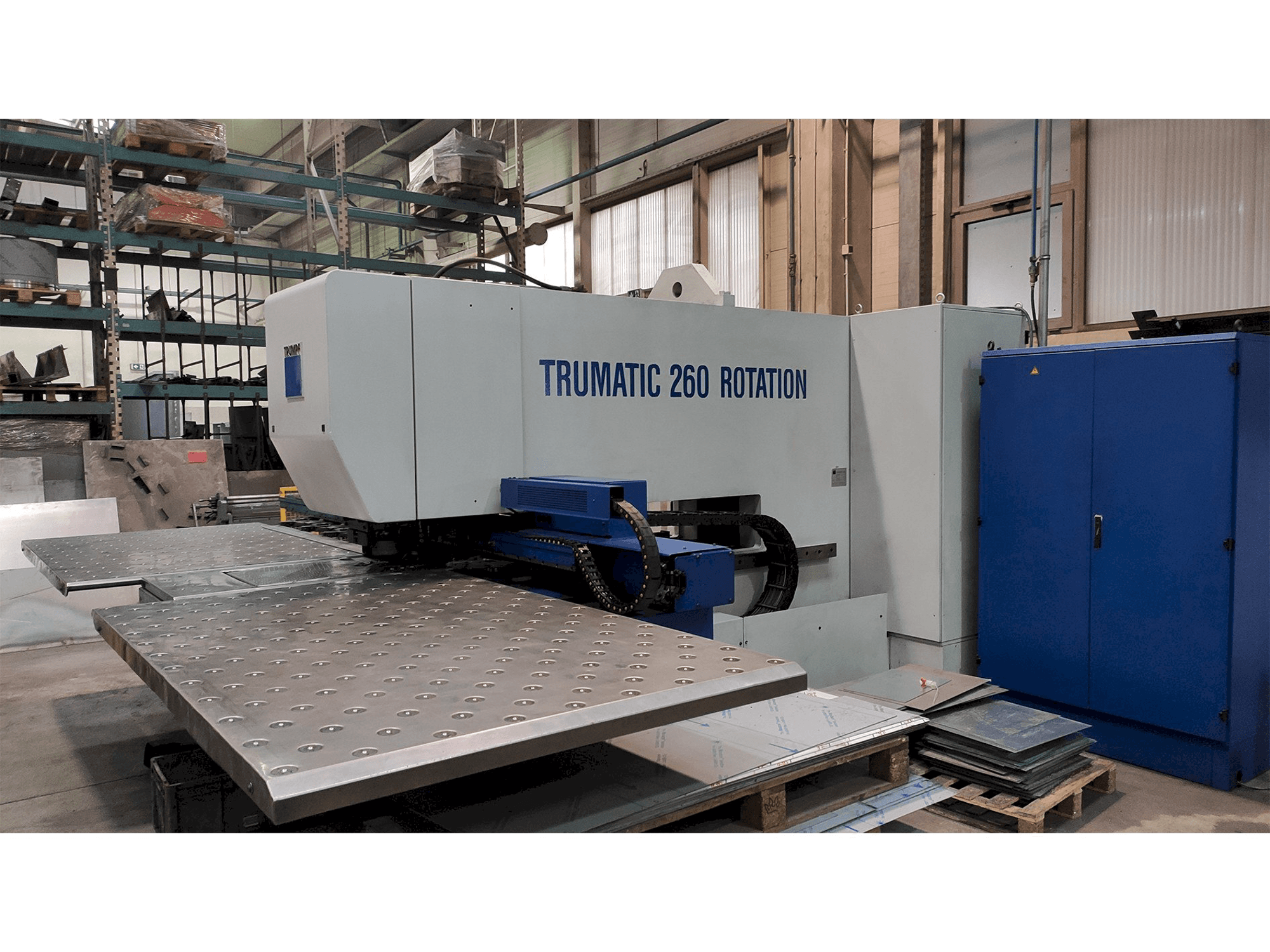 Masina Trumpf TC260R eestvaade