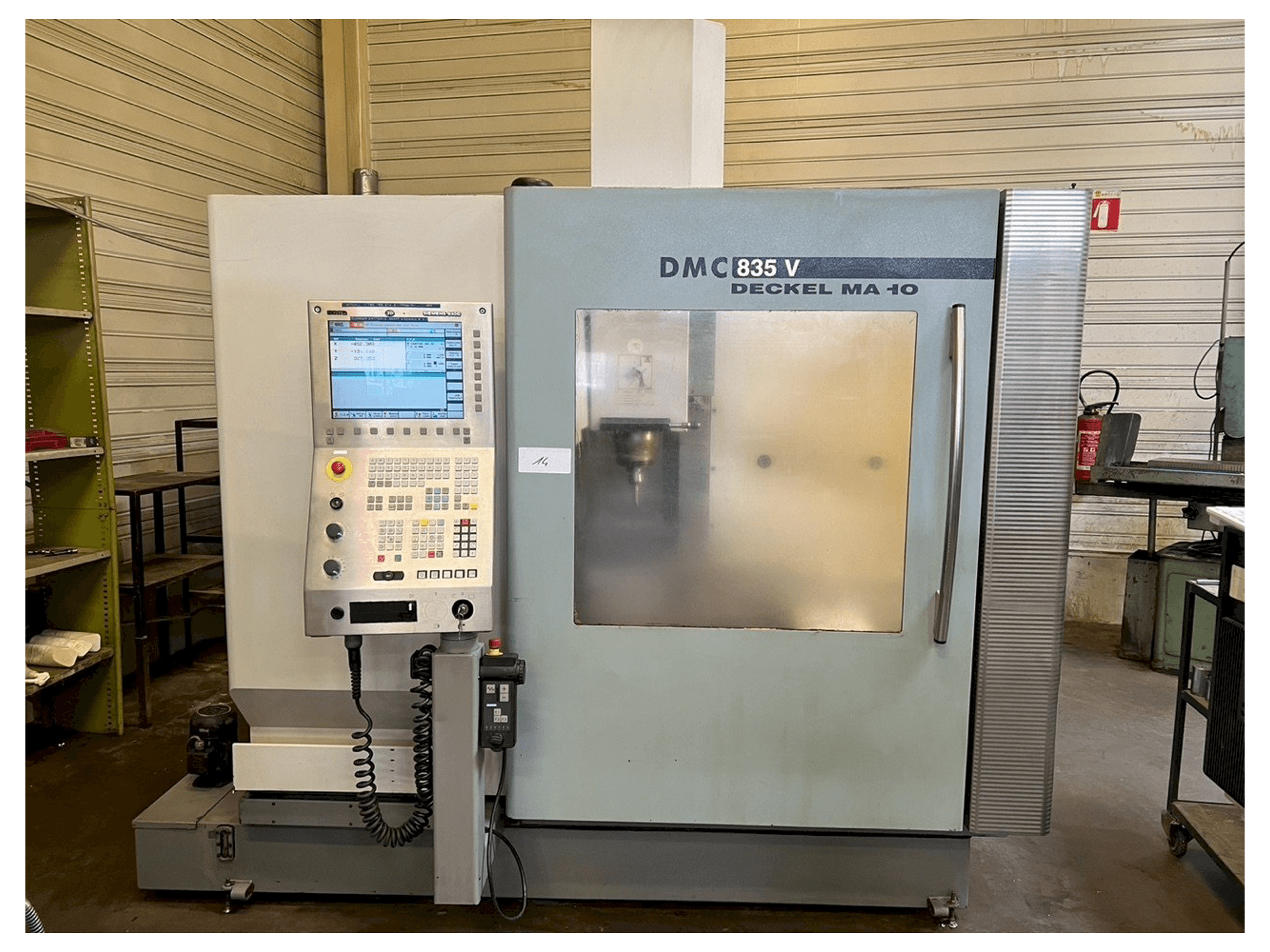 Masina DMG DMC 835 eestvaade