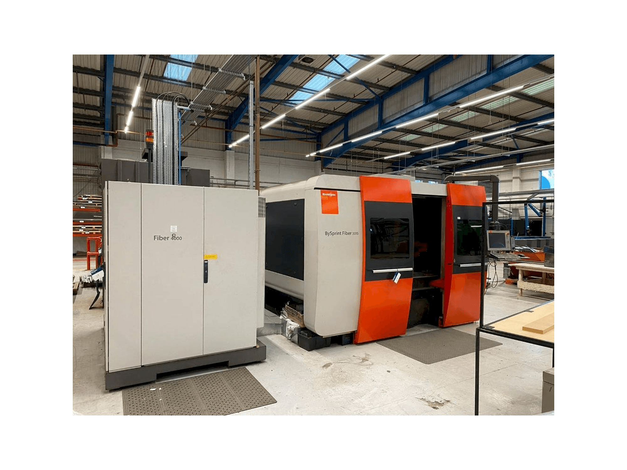 Masina Bystronic BySprint Fiber 3015 eestvaade