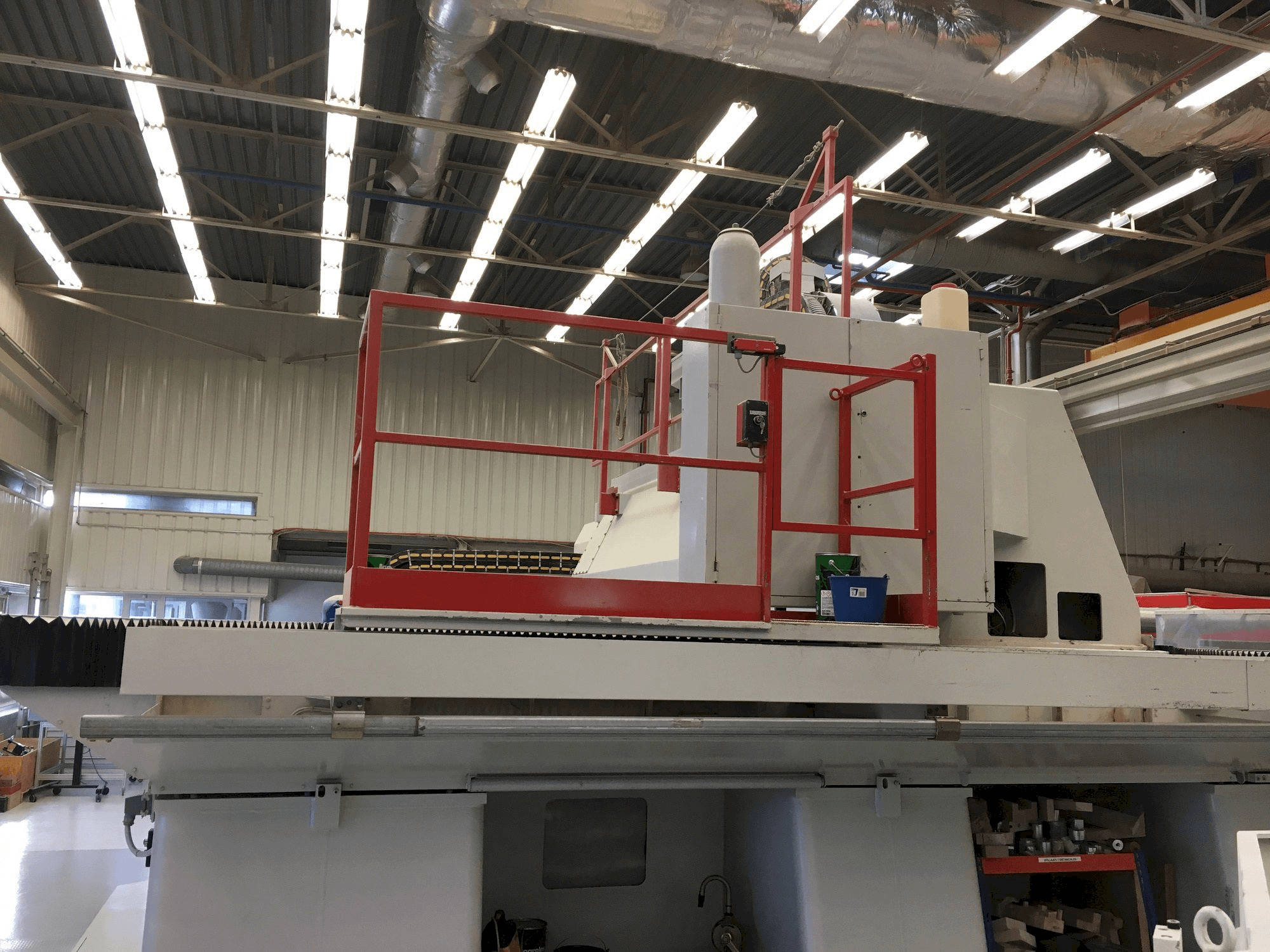 Masina Forest Line Minumac II 305 TH eestvaade