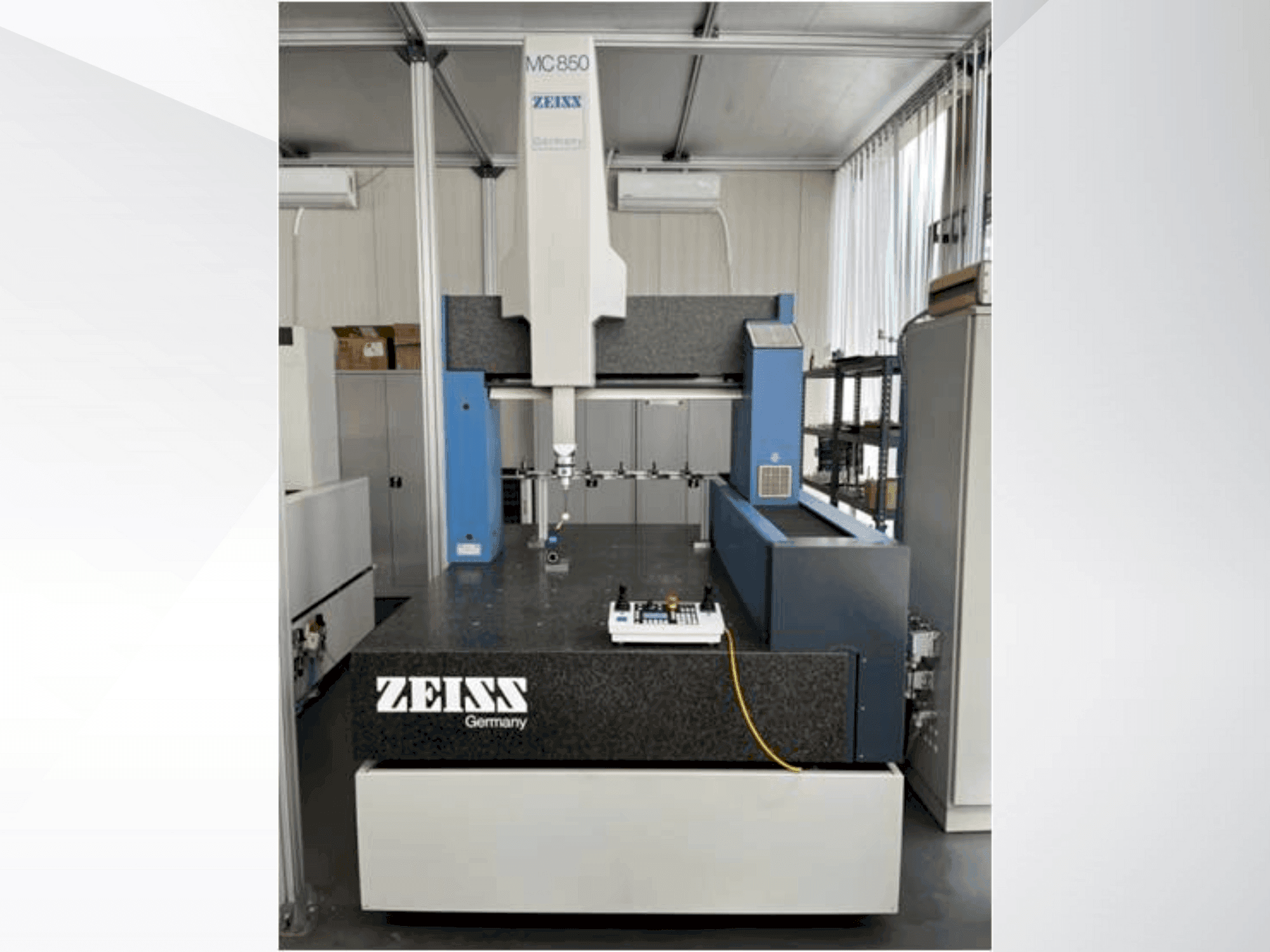 Masina ZEISS MC 850 eestvaade
