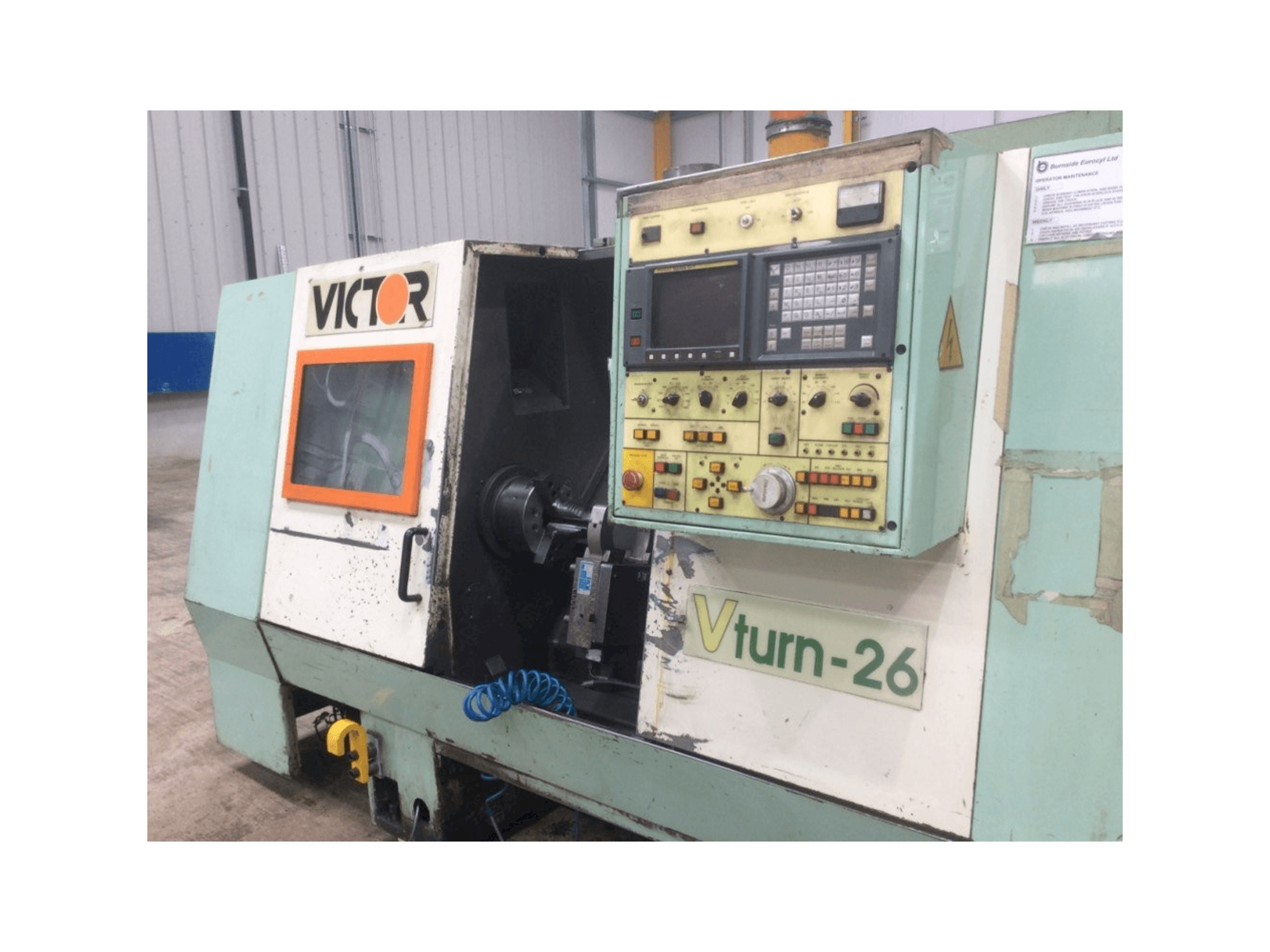 Masina Victor V Turn-26 eestvaade