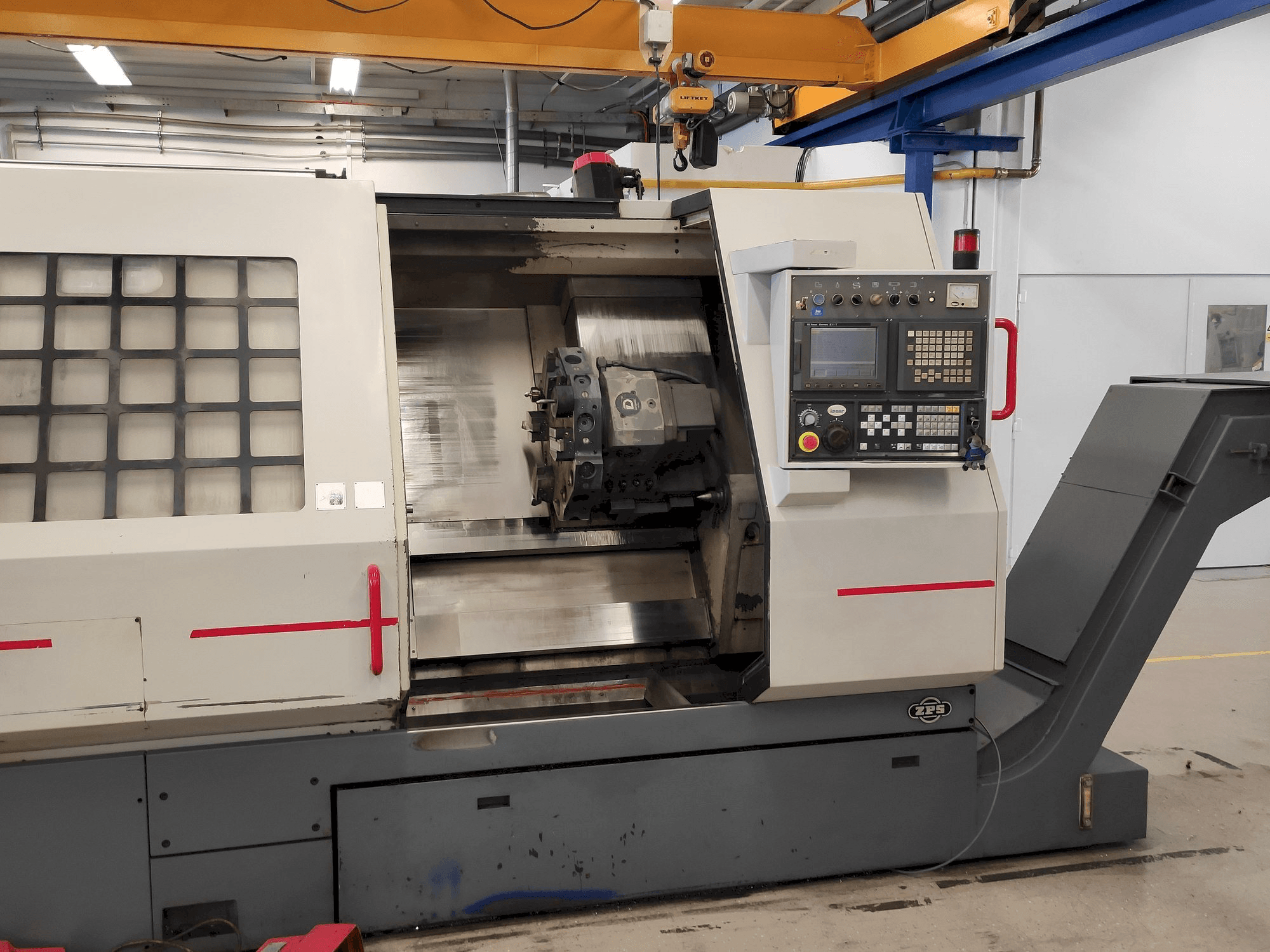 Masina ZPS S-80/750 CNC eestvaade