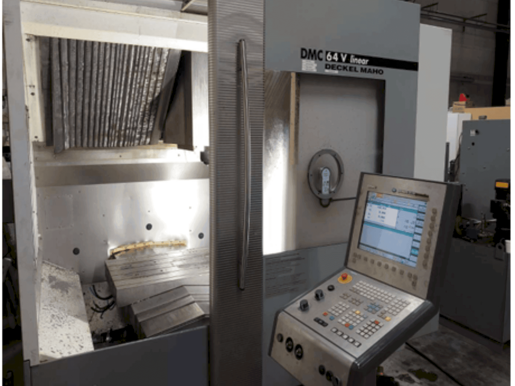 Masina DMG DECKEL MAHO DMC 64V linear eestvaade