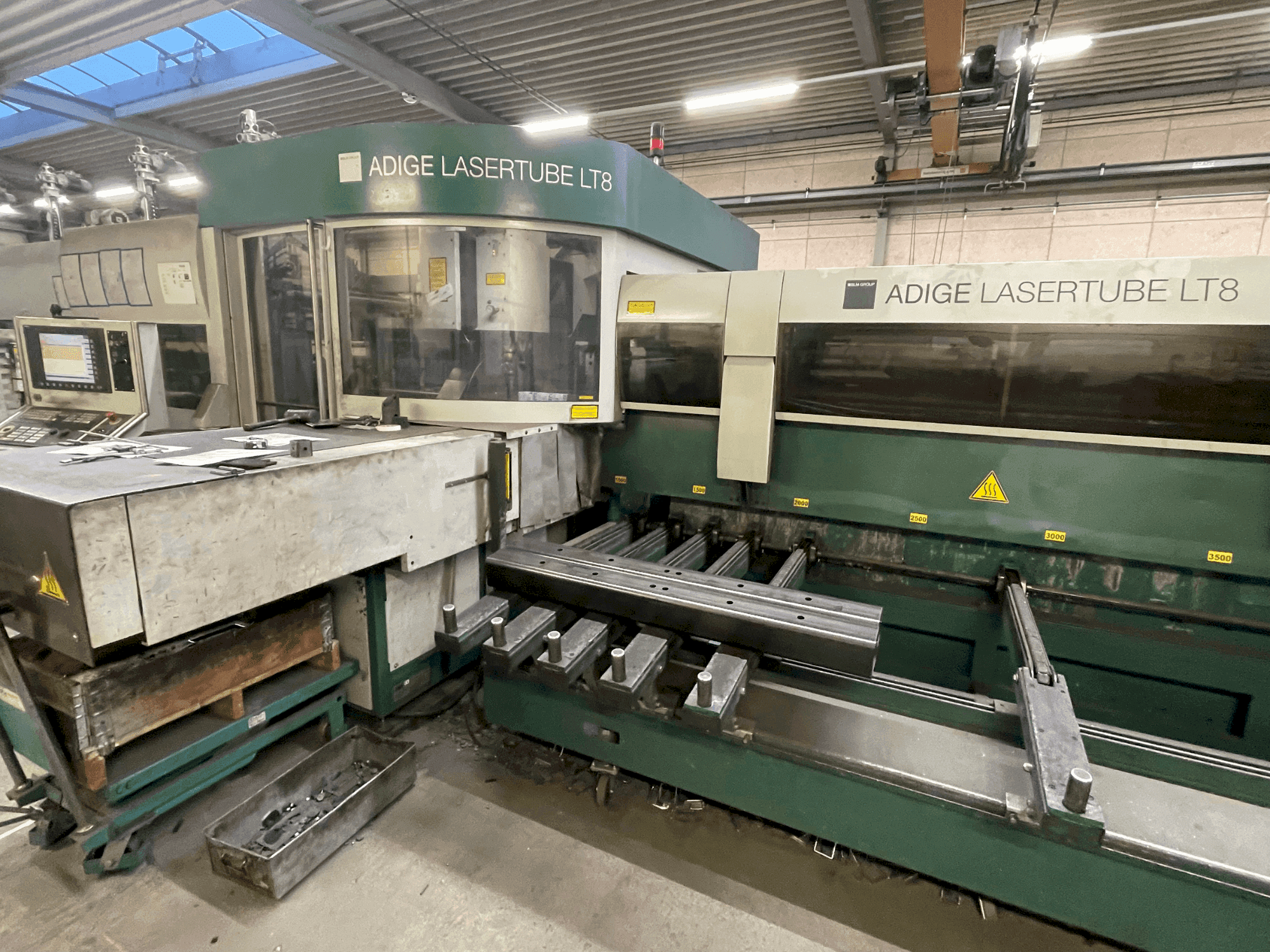 Masina BLM Adige LT8 eestvaade