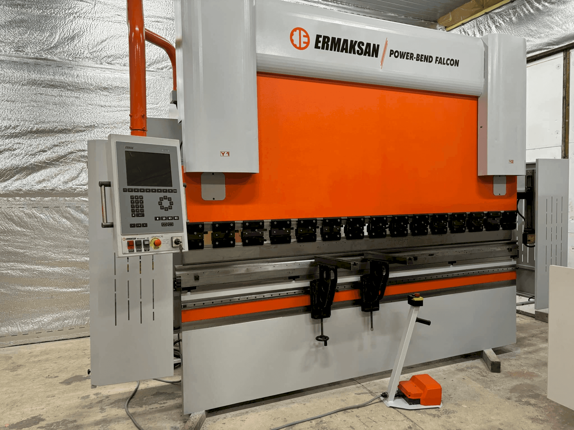 Masina ERMAKSAN POWER-BEND FALCON 3100X175 eestvaade