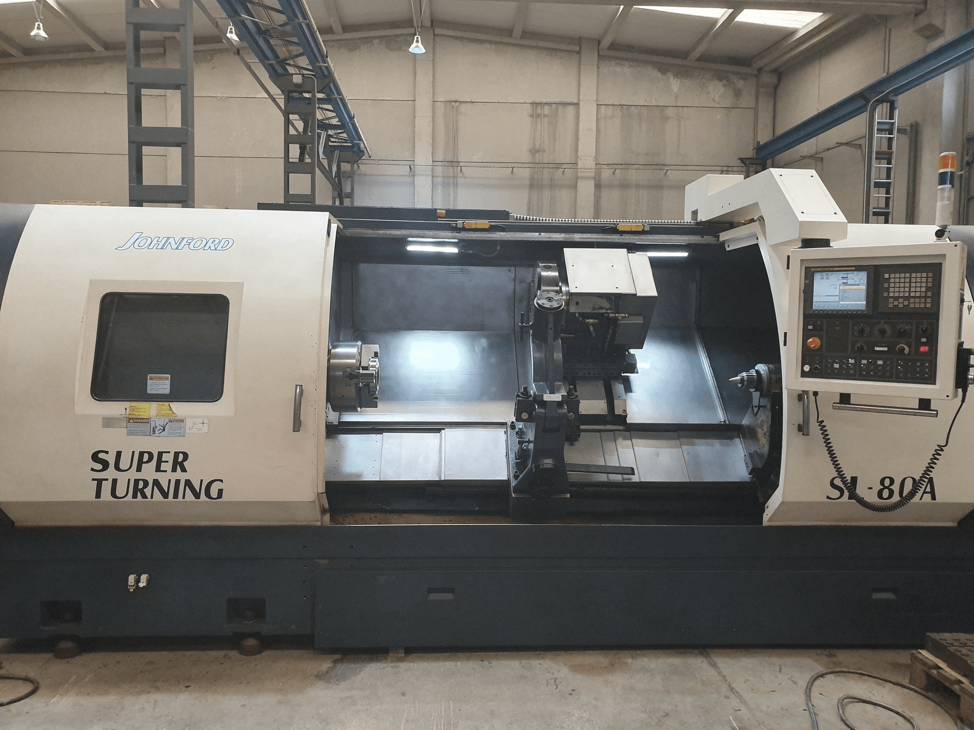 Masina Johnford SL-80A eestvaade