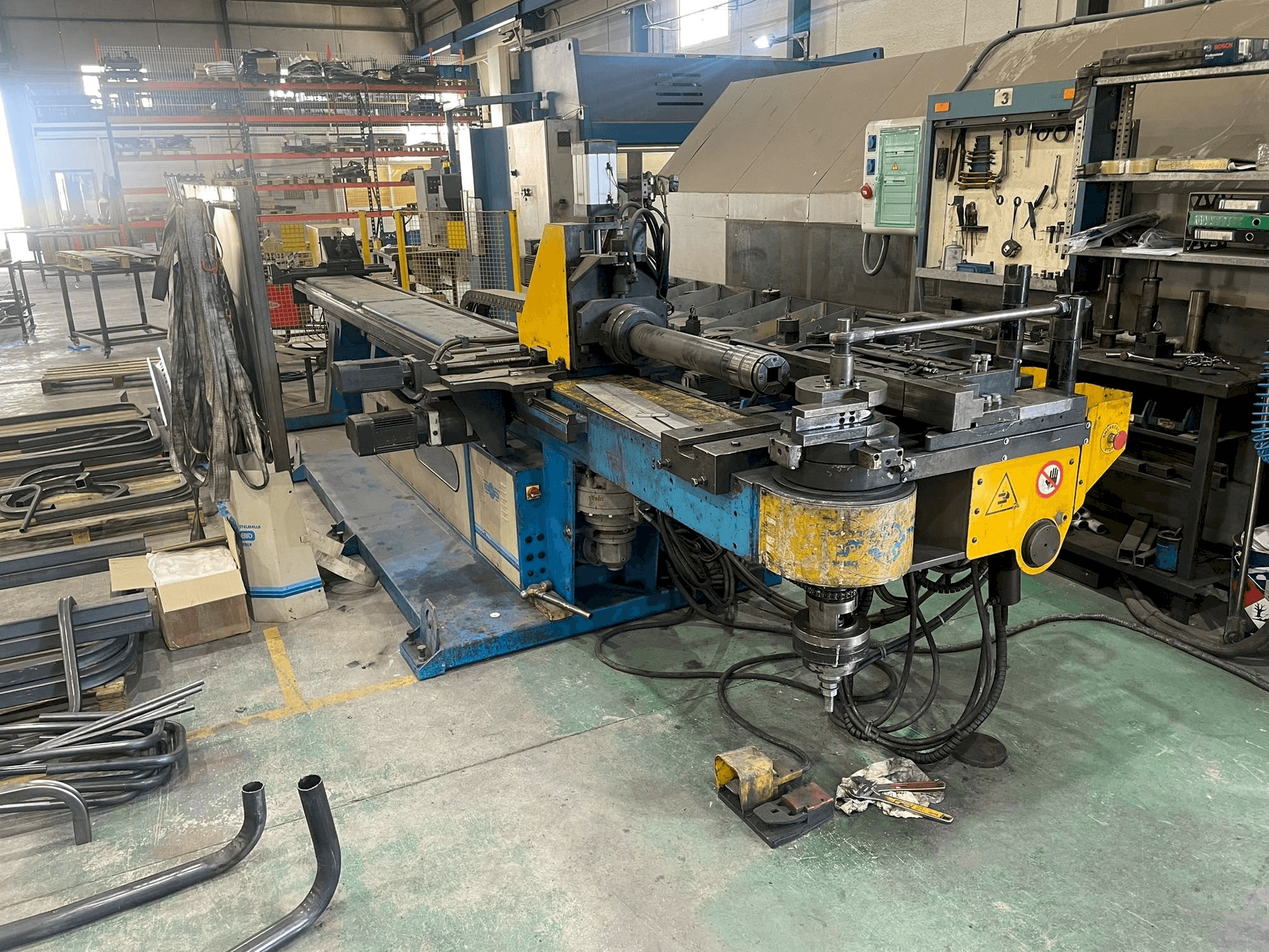 Masina STAR-BEND STAR 800 CN6/GEN/L eestvaade