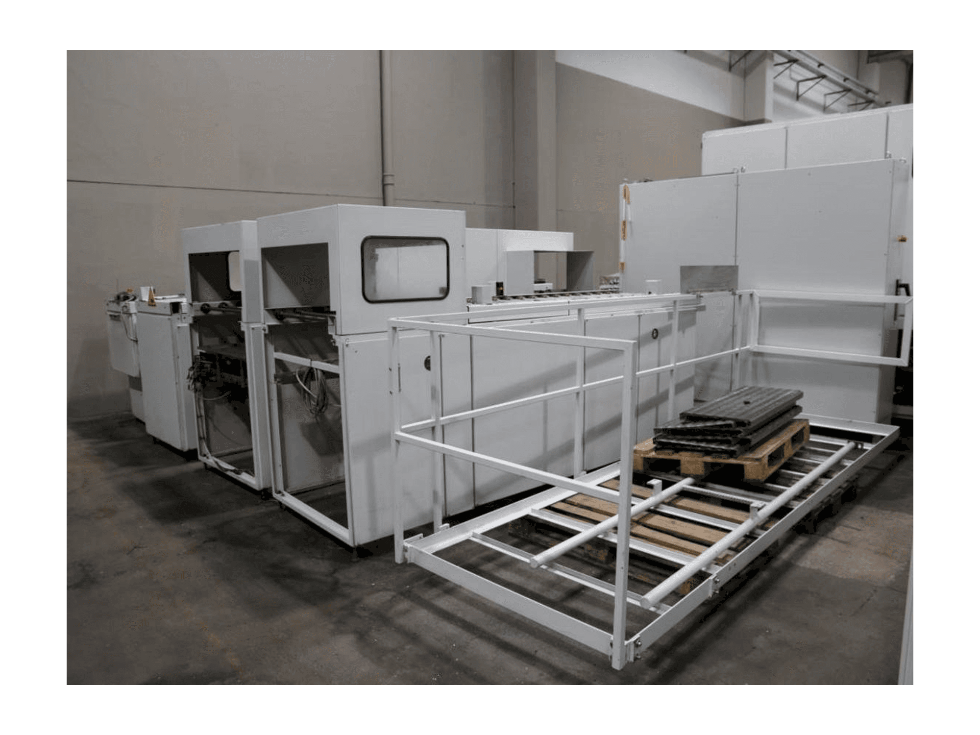 Masina REINIGUNGS / WASCHANLAGE RUT 067-048-030-04 eestvaade