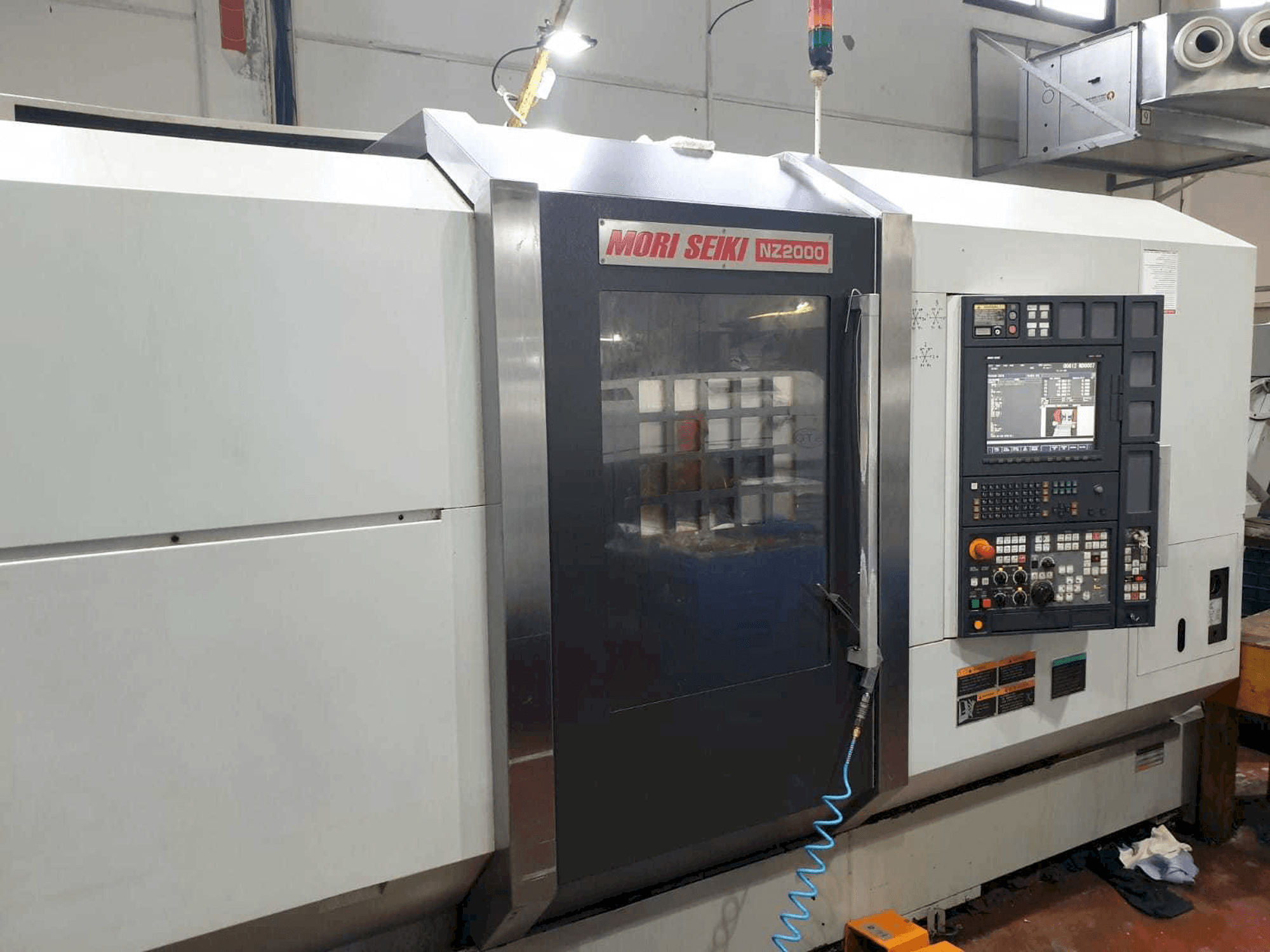 Masina MORI SEIKI NZ2000 T3Y3 eestvaade