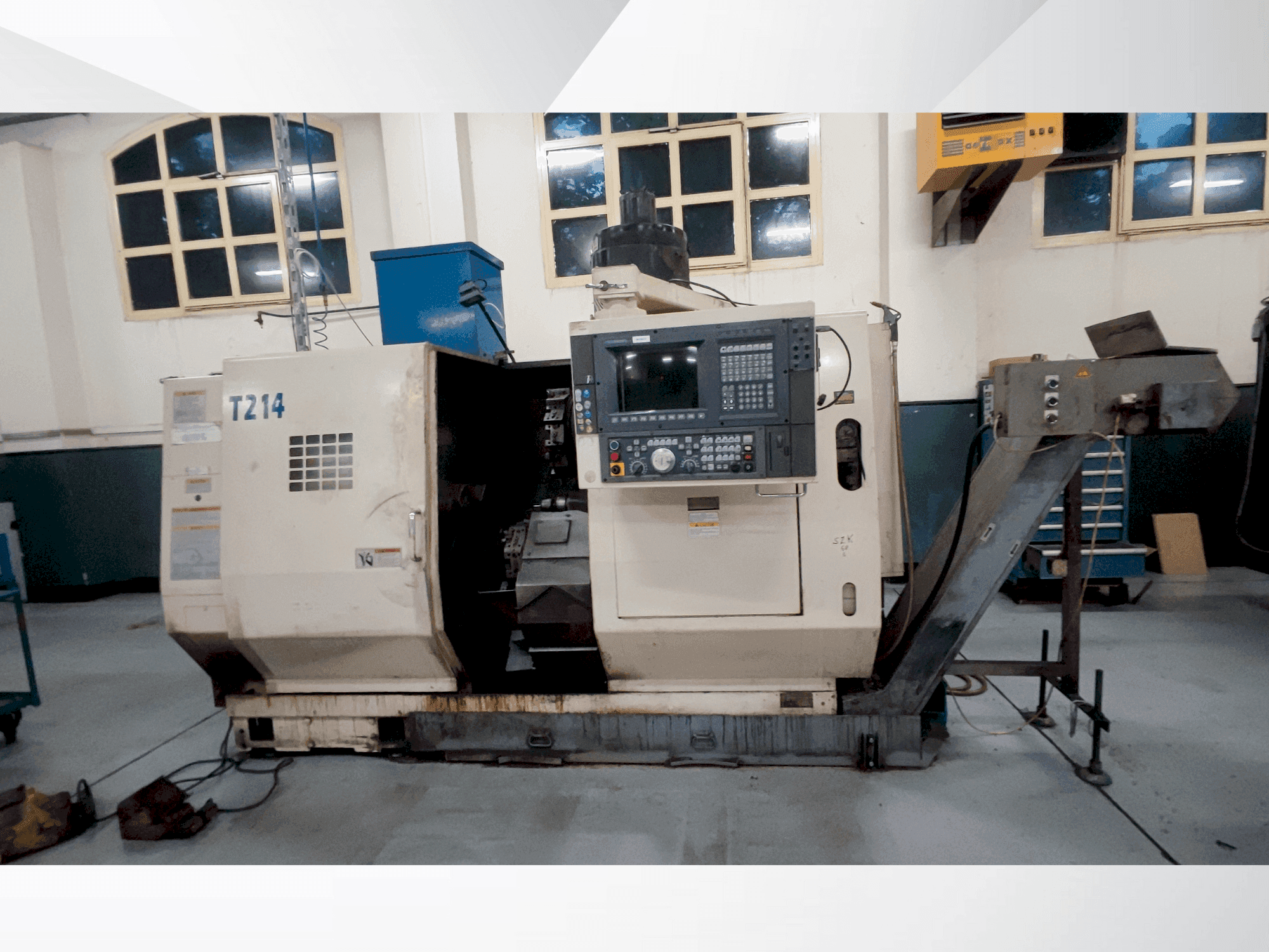 Masina Okuma LU 15 eestvaade