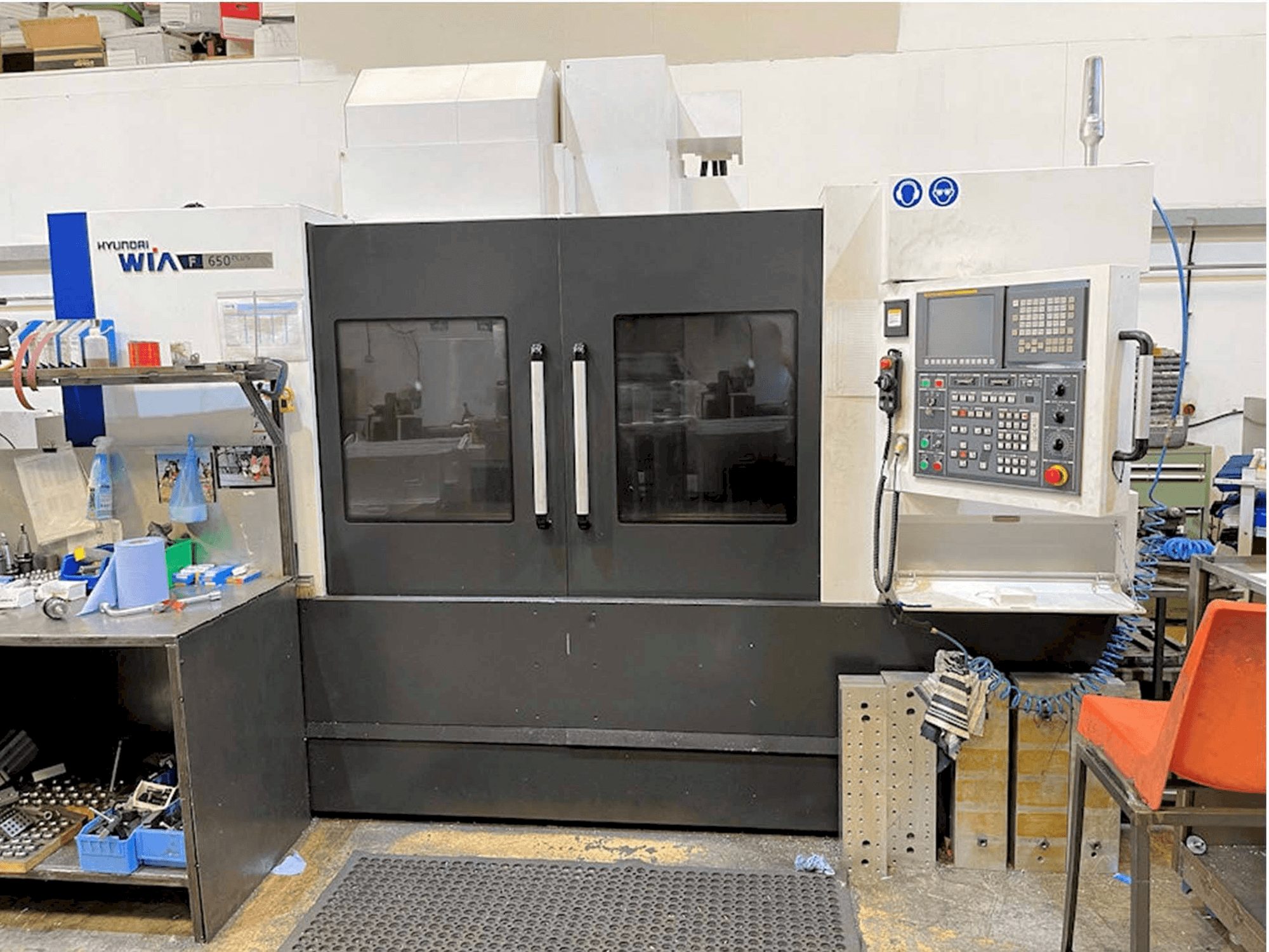 Masina Hyundai Wia F650 PLUS eestvaade