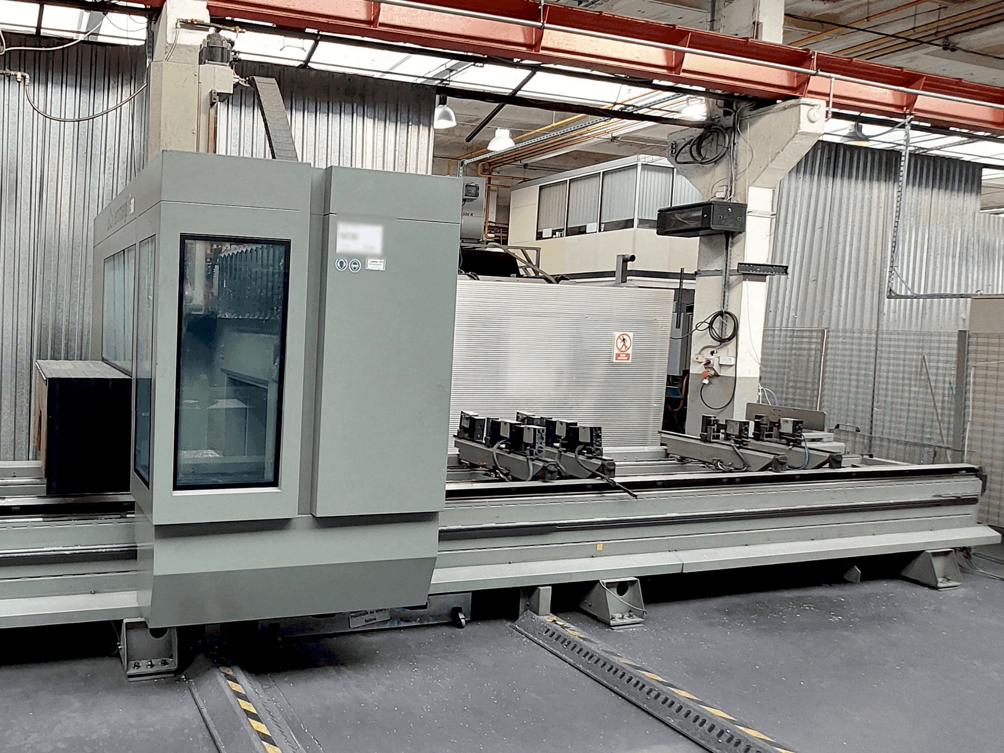 Masina Emmegi Emmegi Diamant XL7700 eestvaade