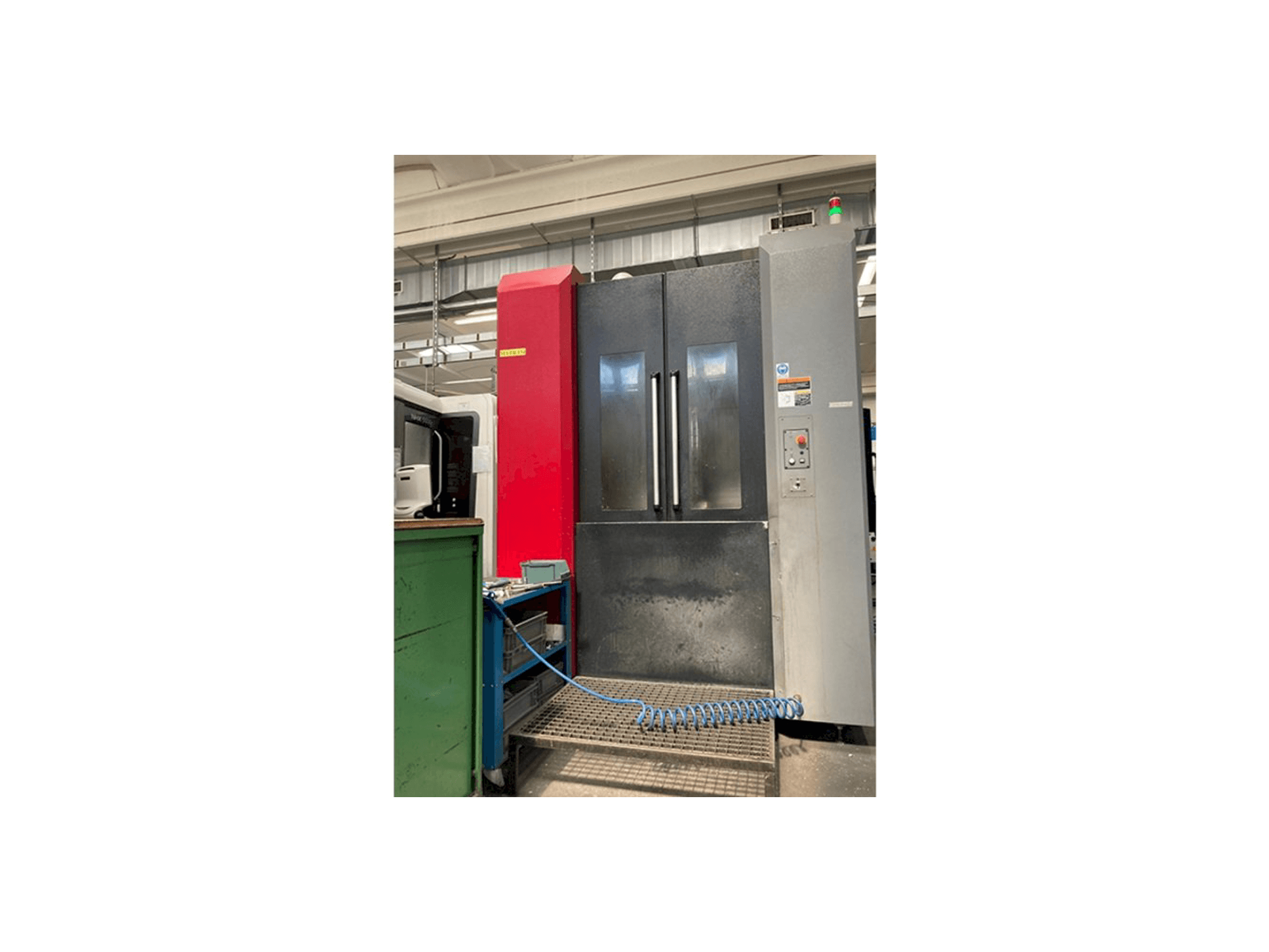 Masina OKK HMC 500 eestvaade