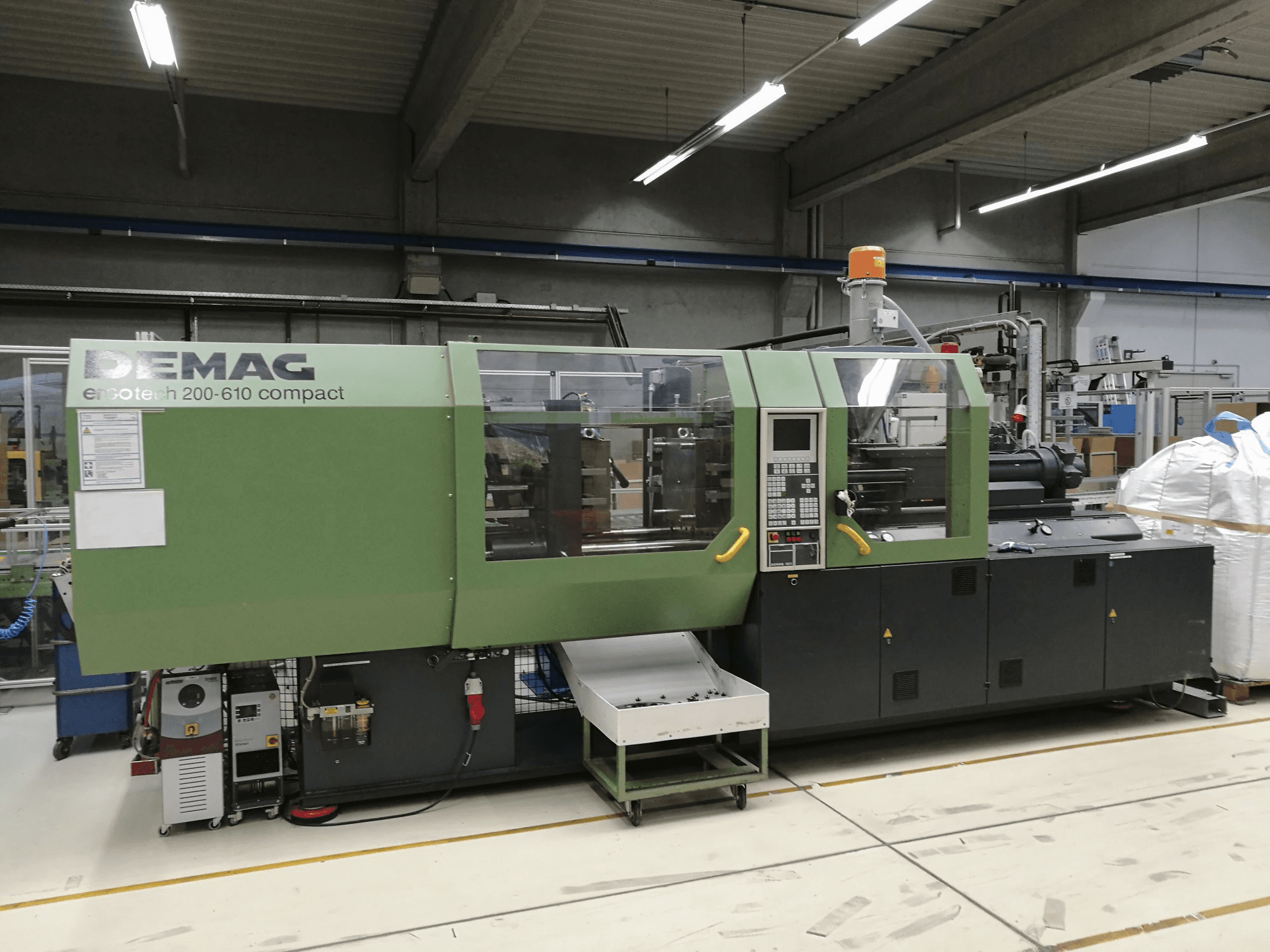 Masinavaade DEMAG Ergotech 200-610 NC vasakult