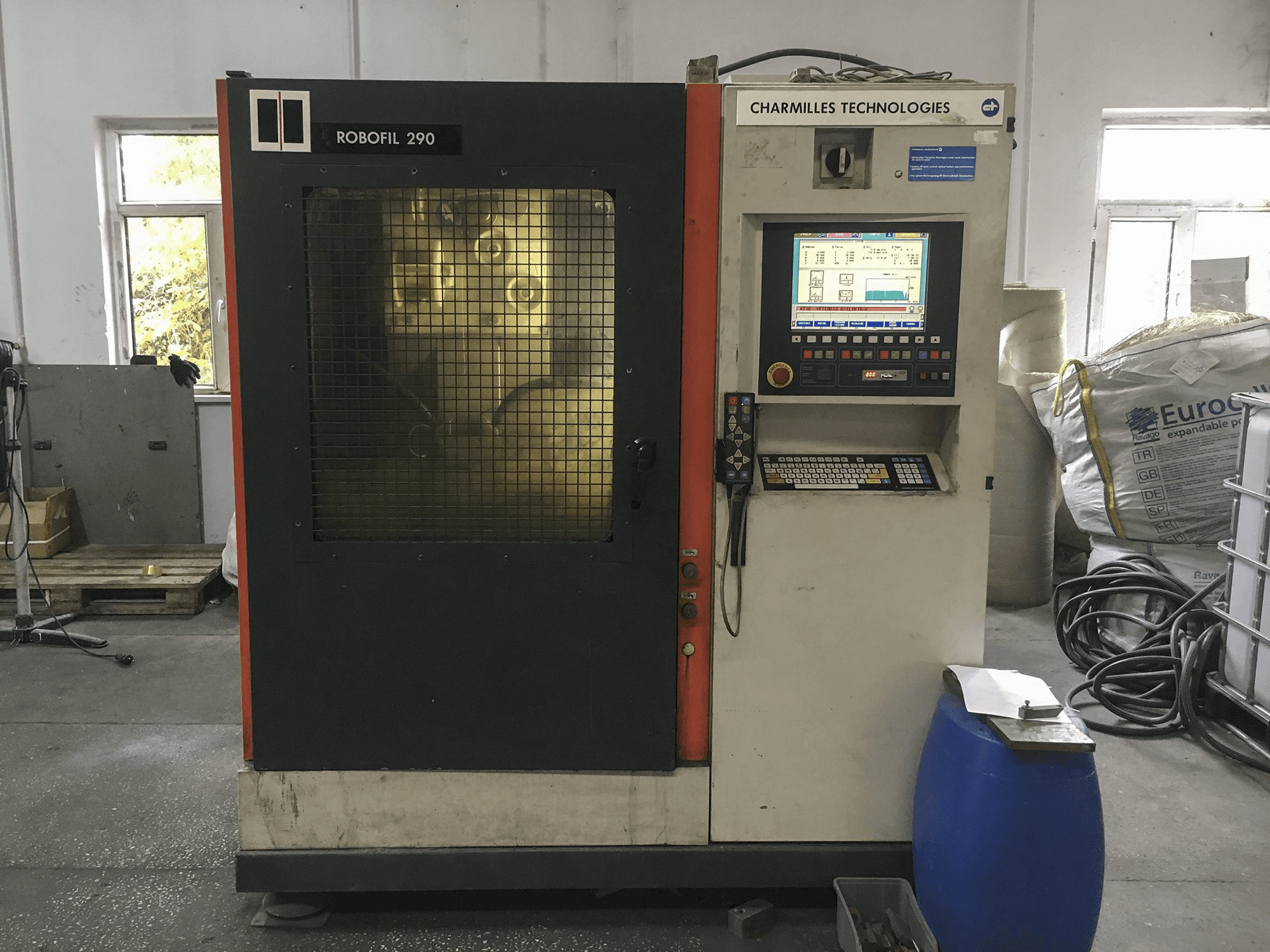 Masina CHARMILLES ROBOFIL 290 eestvaade