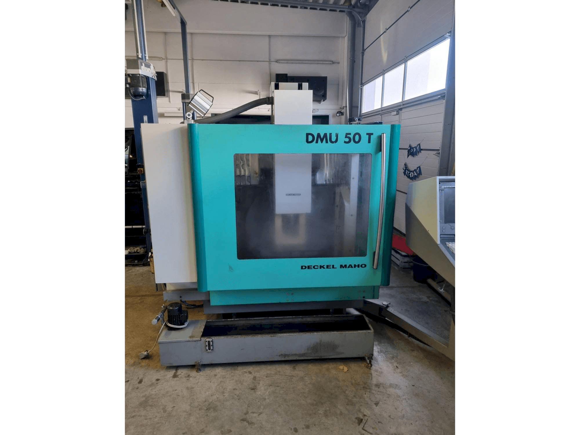 Masina DECKEL MAHO DMU 50 T eestvaade