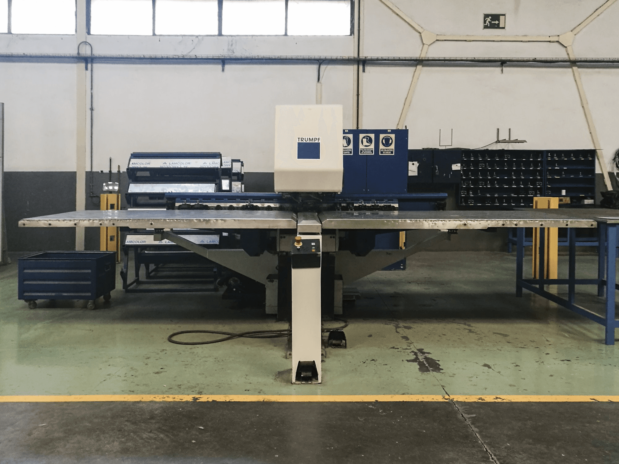 Masina Trumpf Trumatic 200 eestvaade